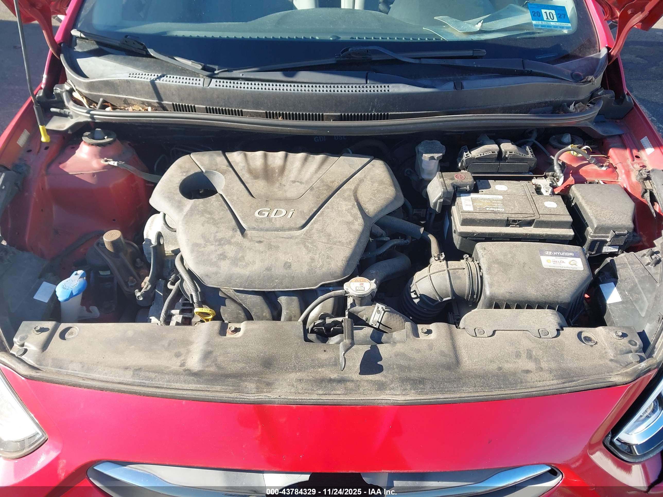HYUNDAI ACCENT image 10