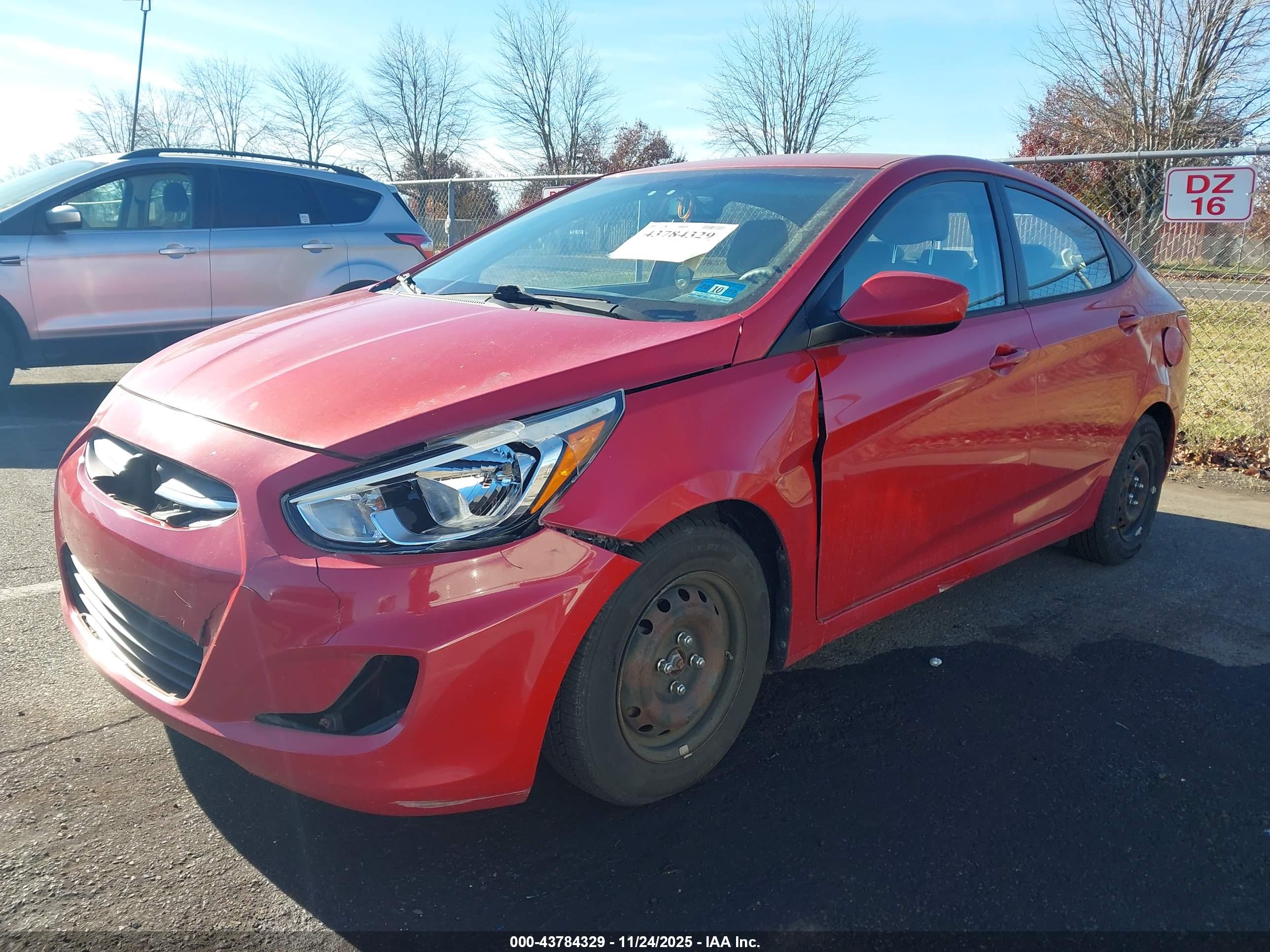 HYUNDAI ACCENT image 2