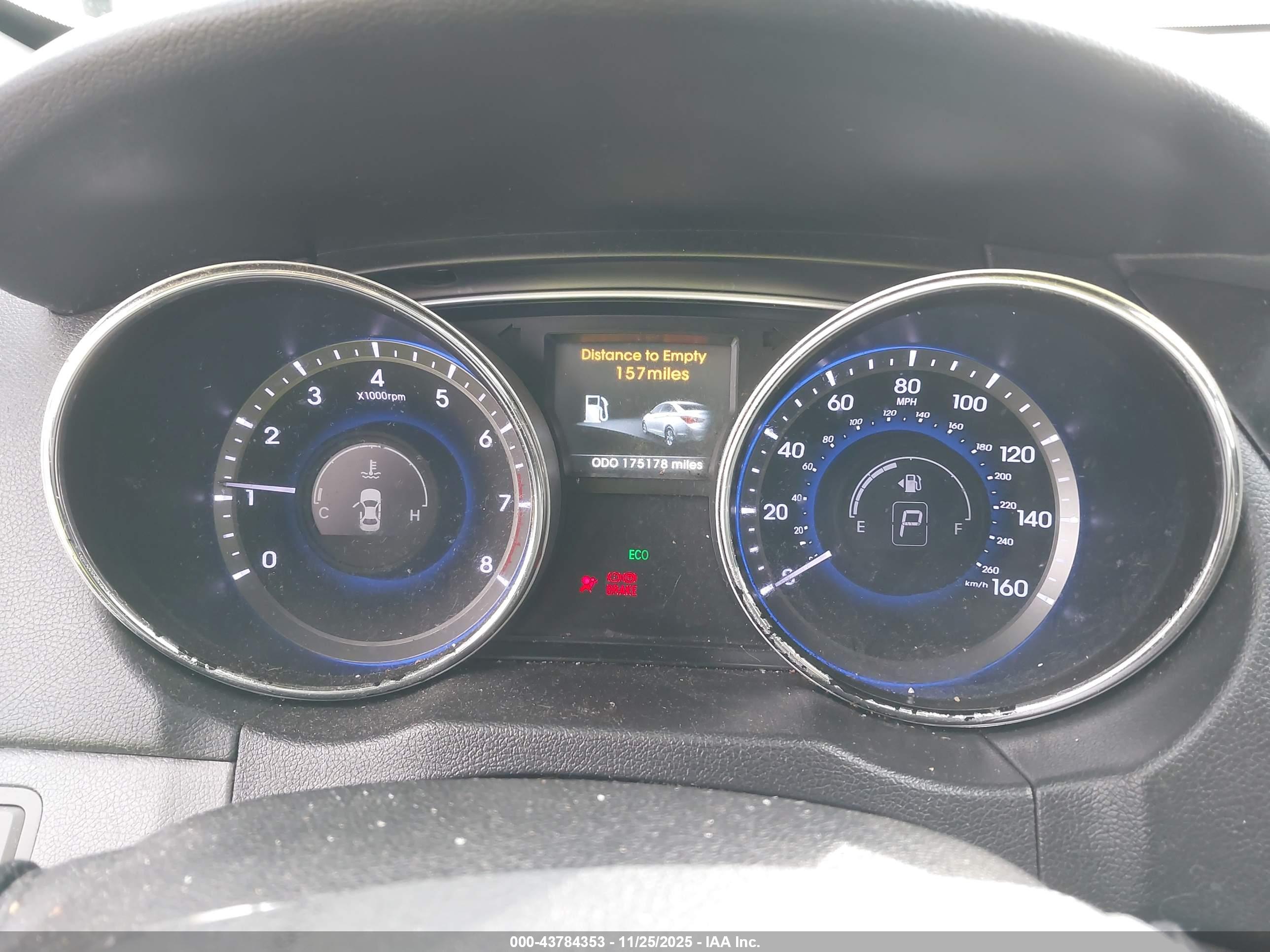 HYUNDAI SONATA image 7