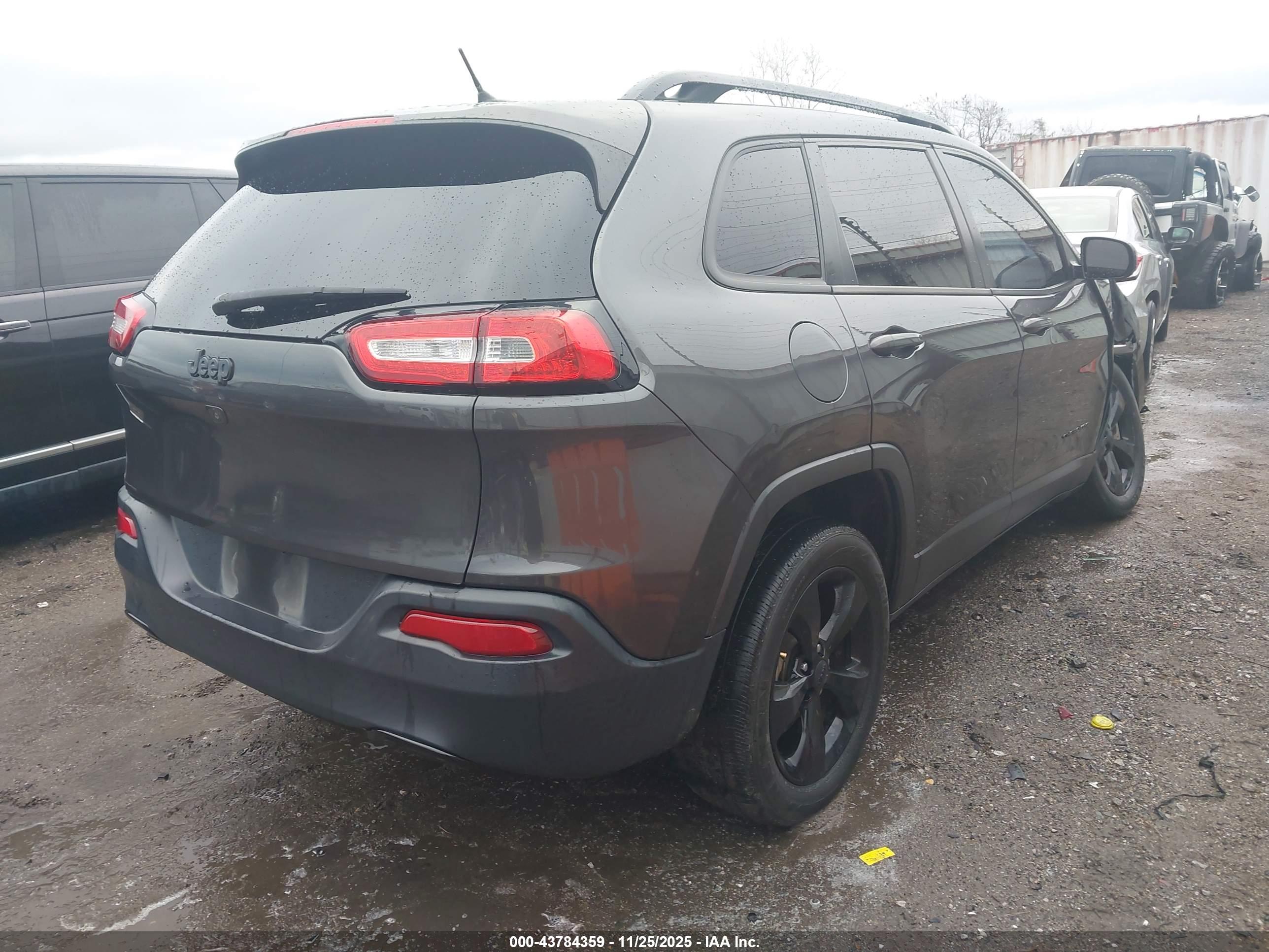 JEEP CHEROKEE image 4
