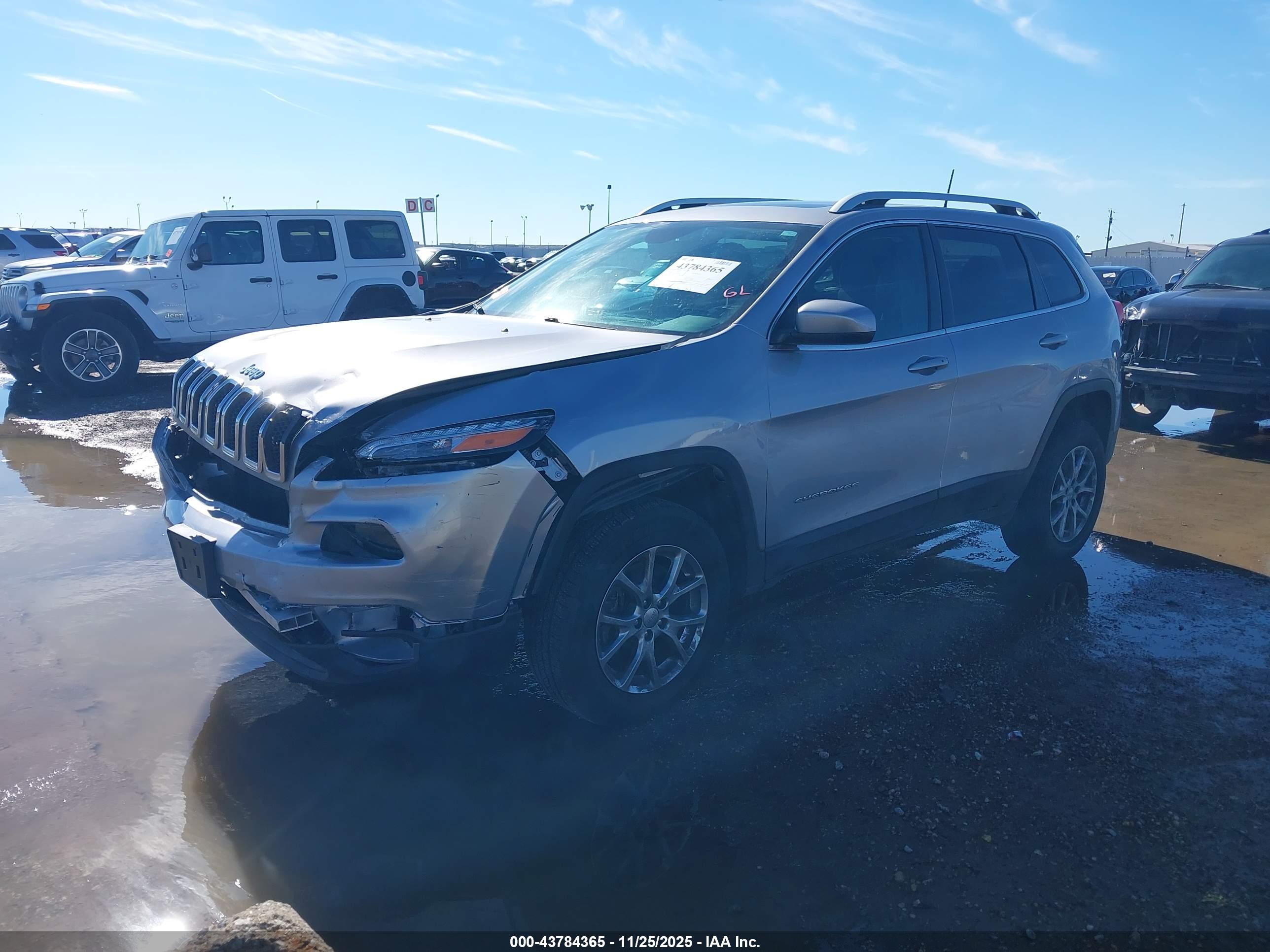 JEEP CHEROKEE image 2