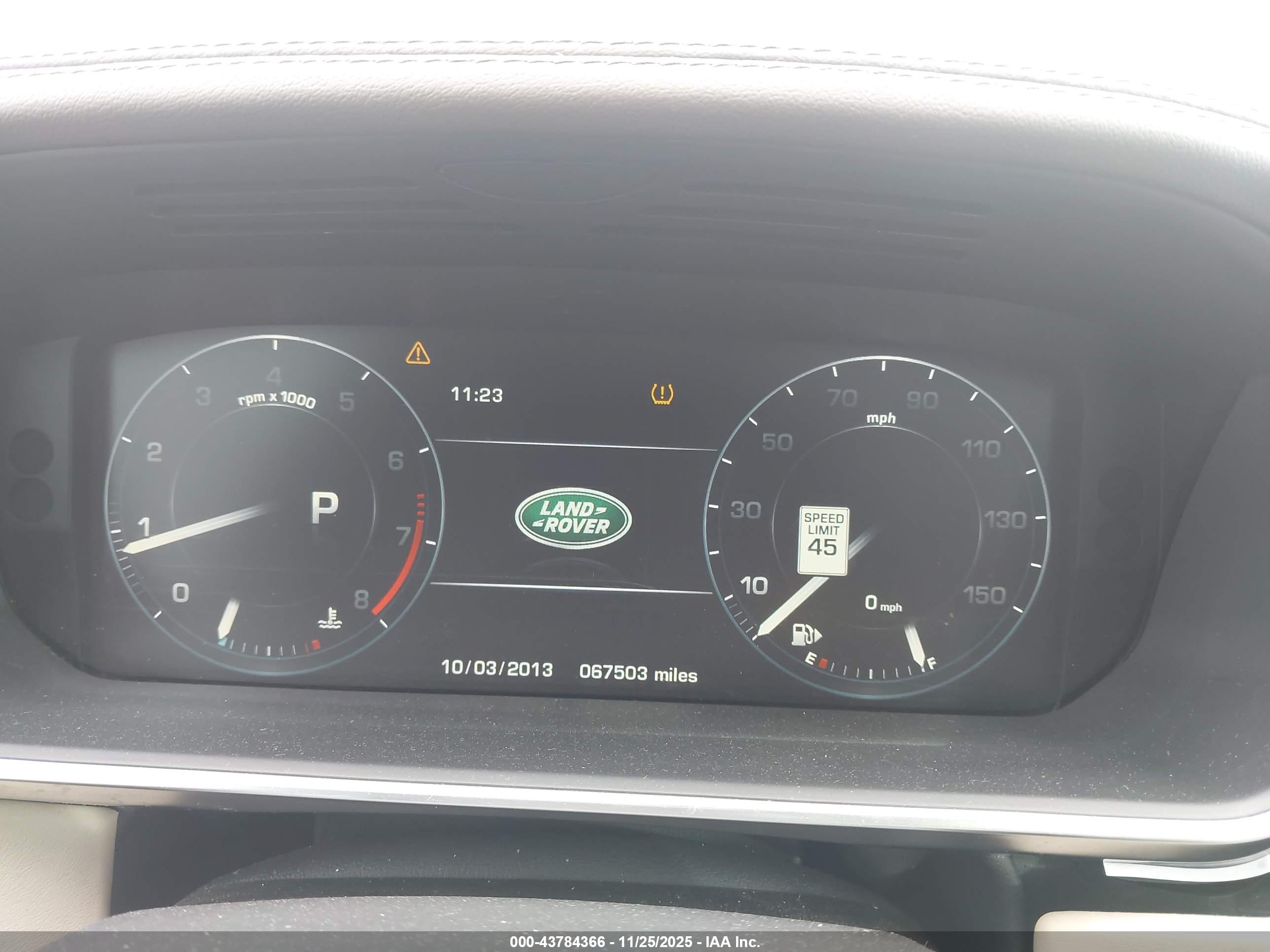 LAND ROVER image 7