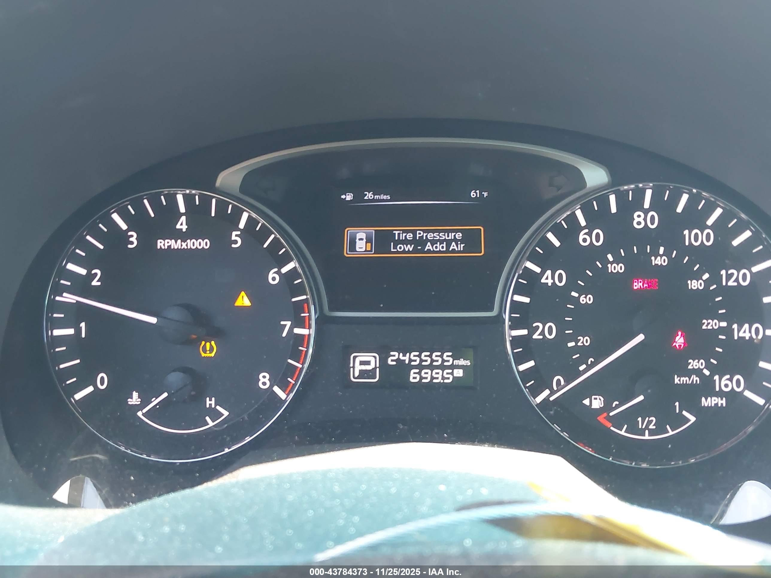NISSAN ALTIMA image 7