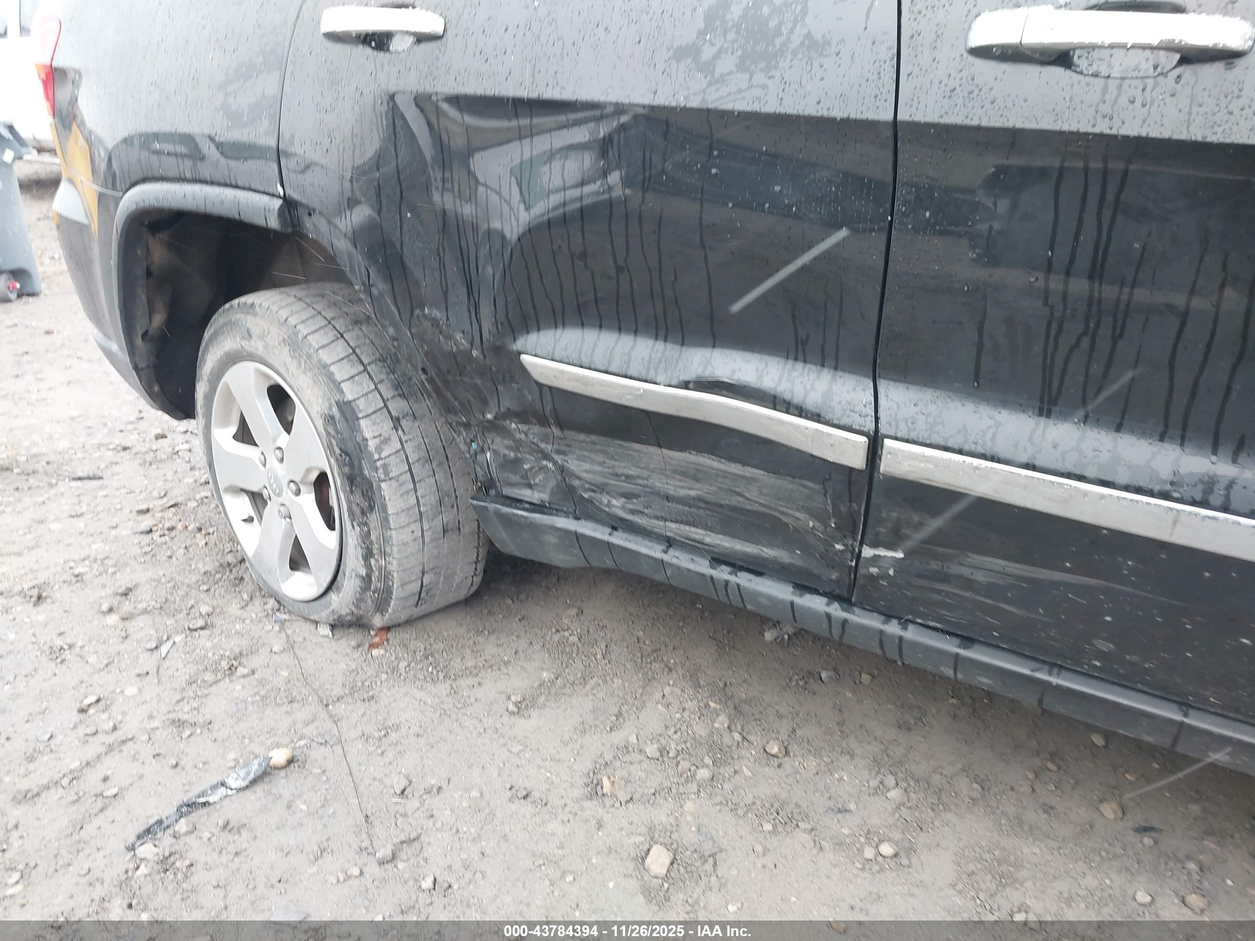 JEEP GRAND image 6