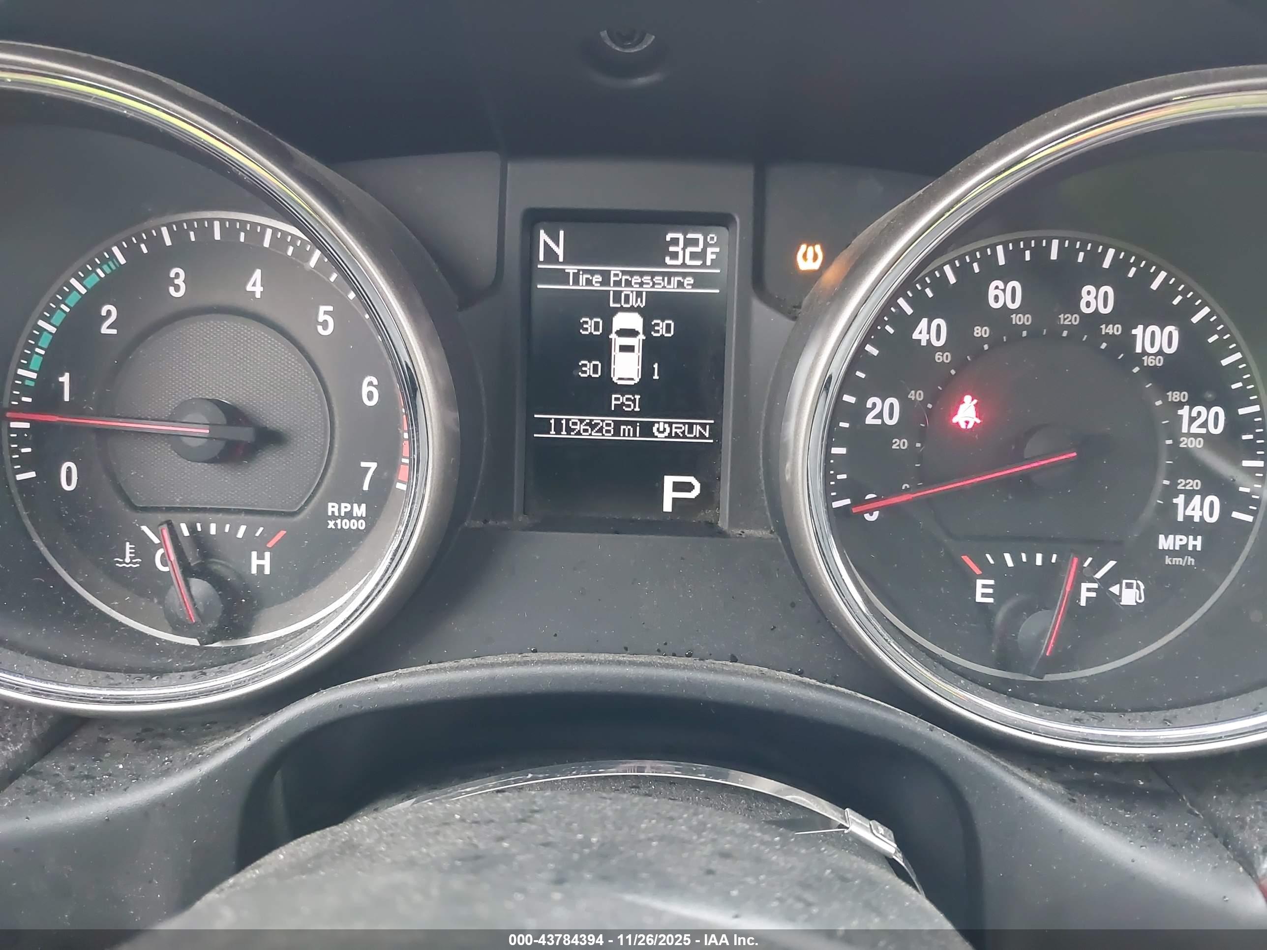 JEEP GRAND image 7