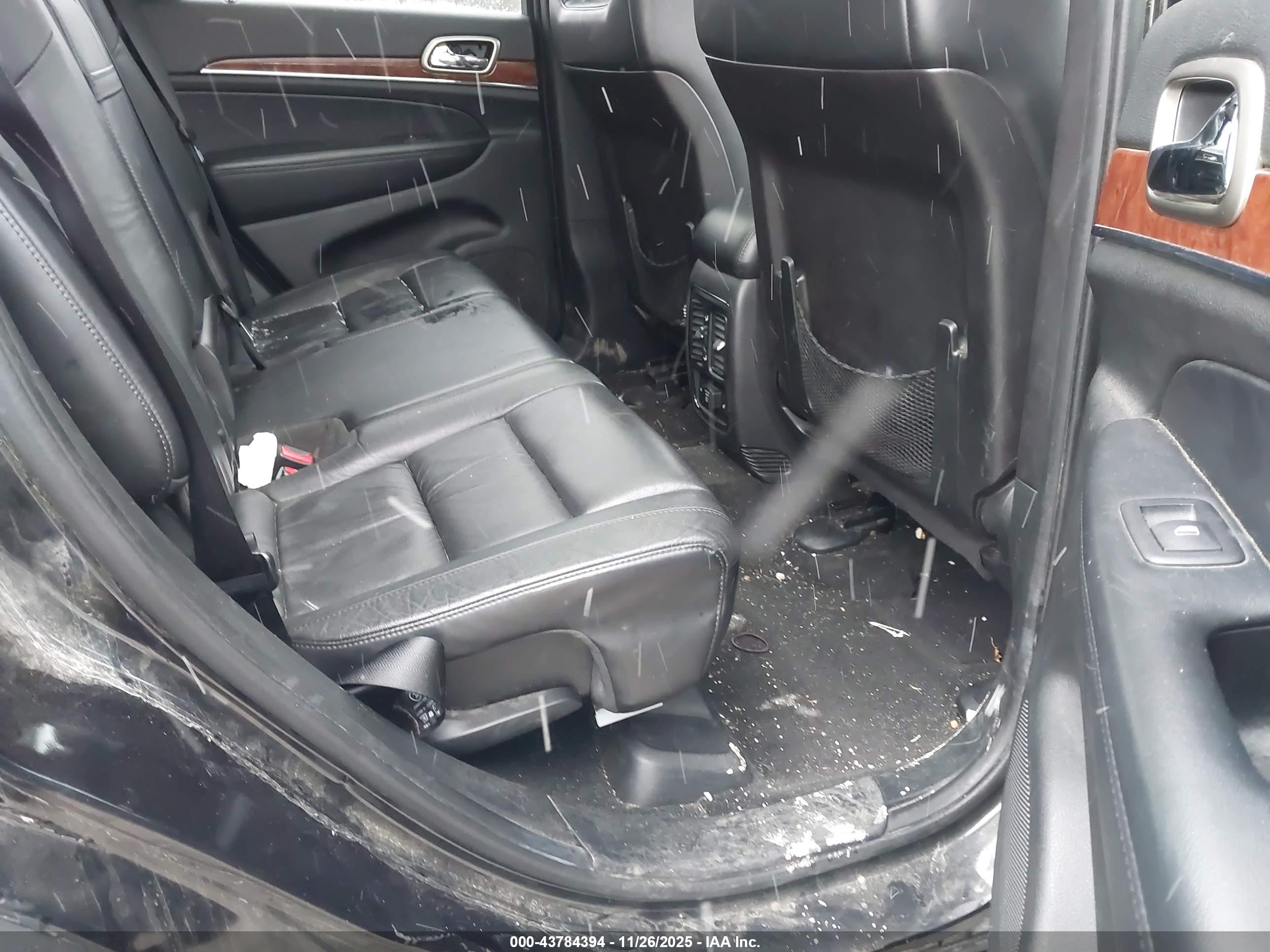 JEEP GRAND image 8