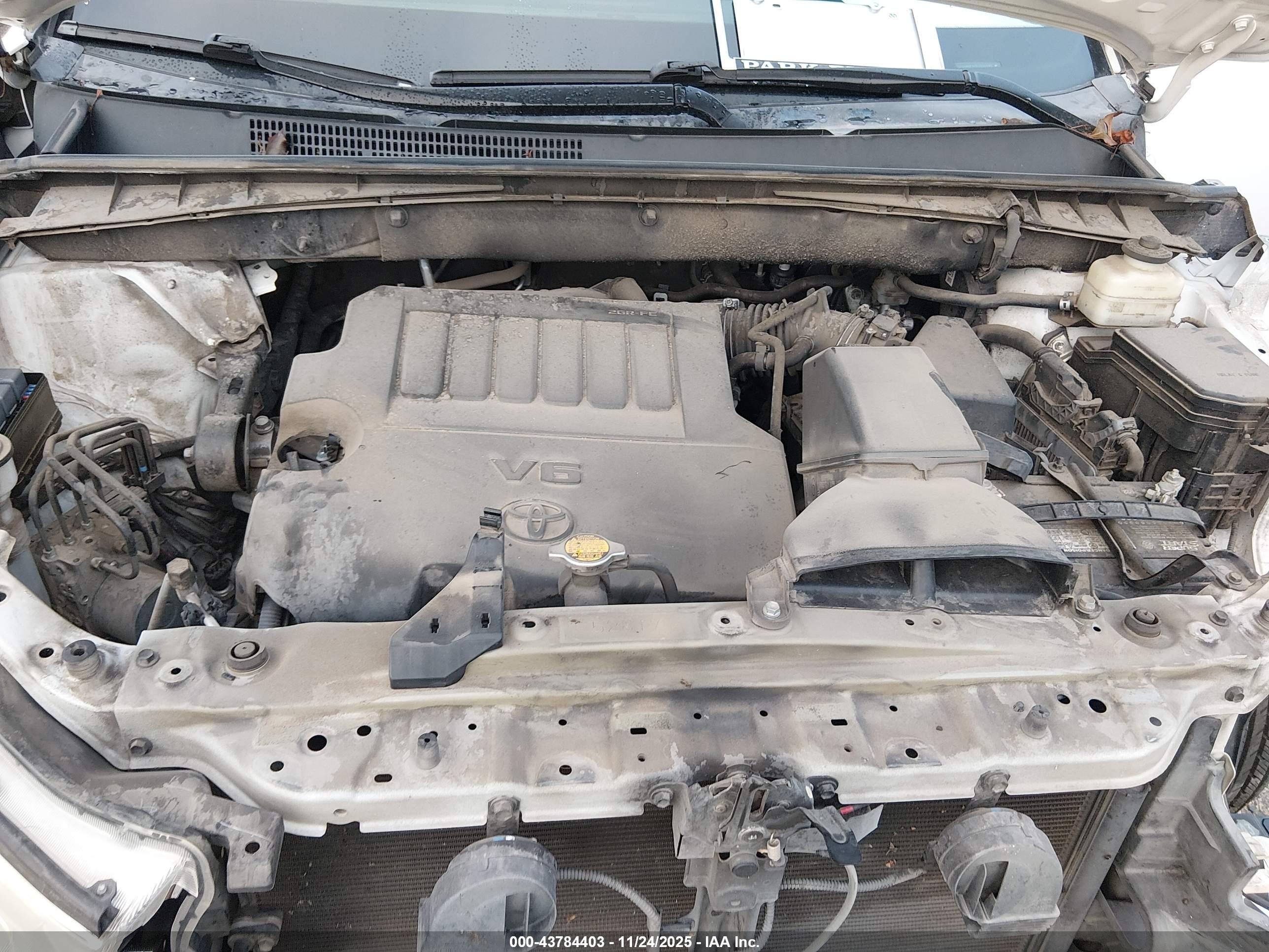 TOYOTA HIGHLANDER image 10