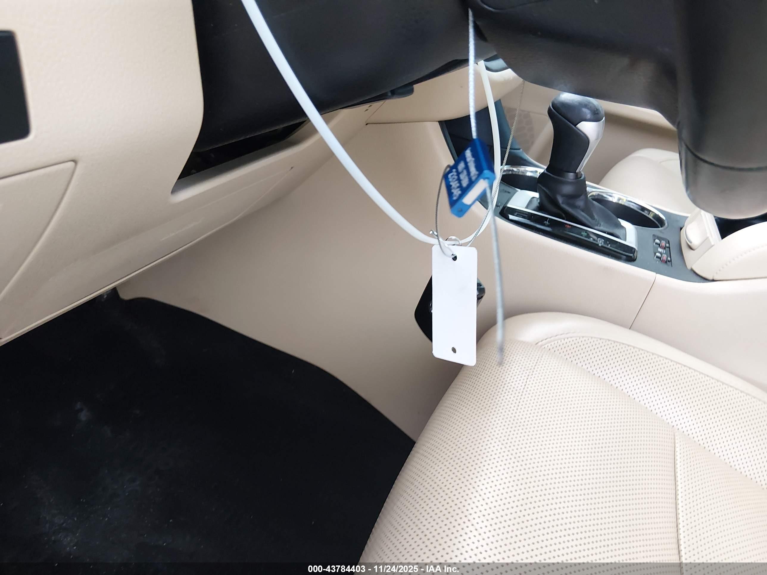 TOYOTA HIGHLANDER image 11