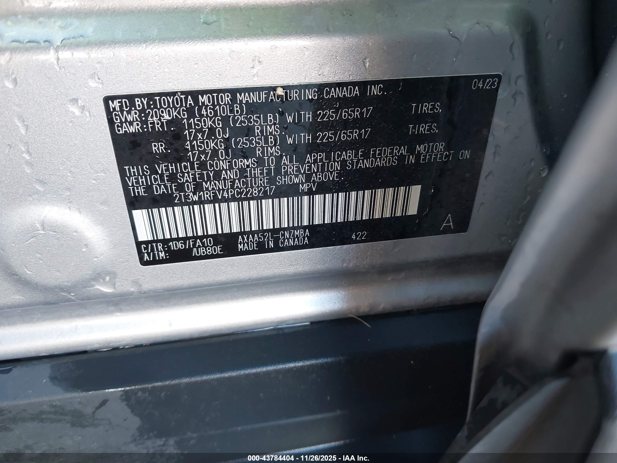 TOYOTA RAV4 image 9