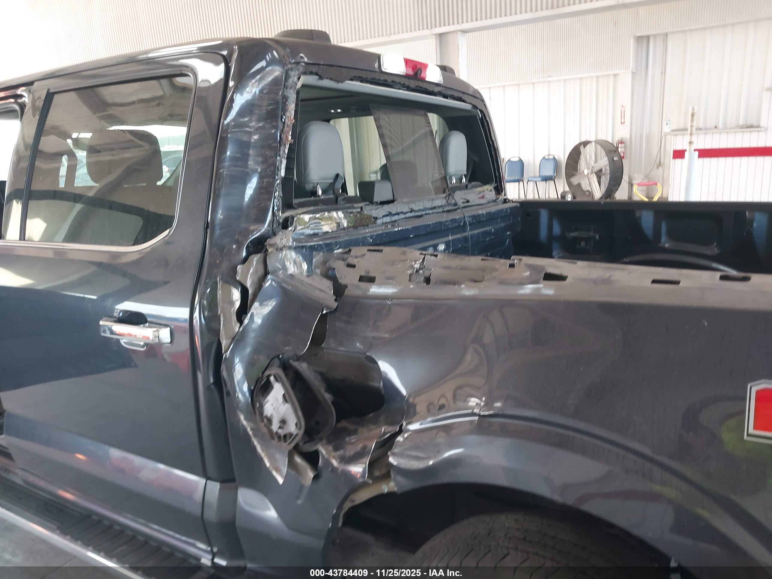 FORD F-150 image 6