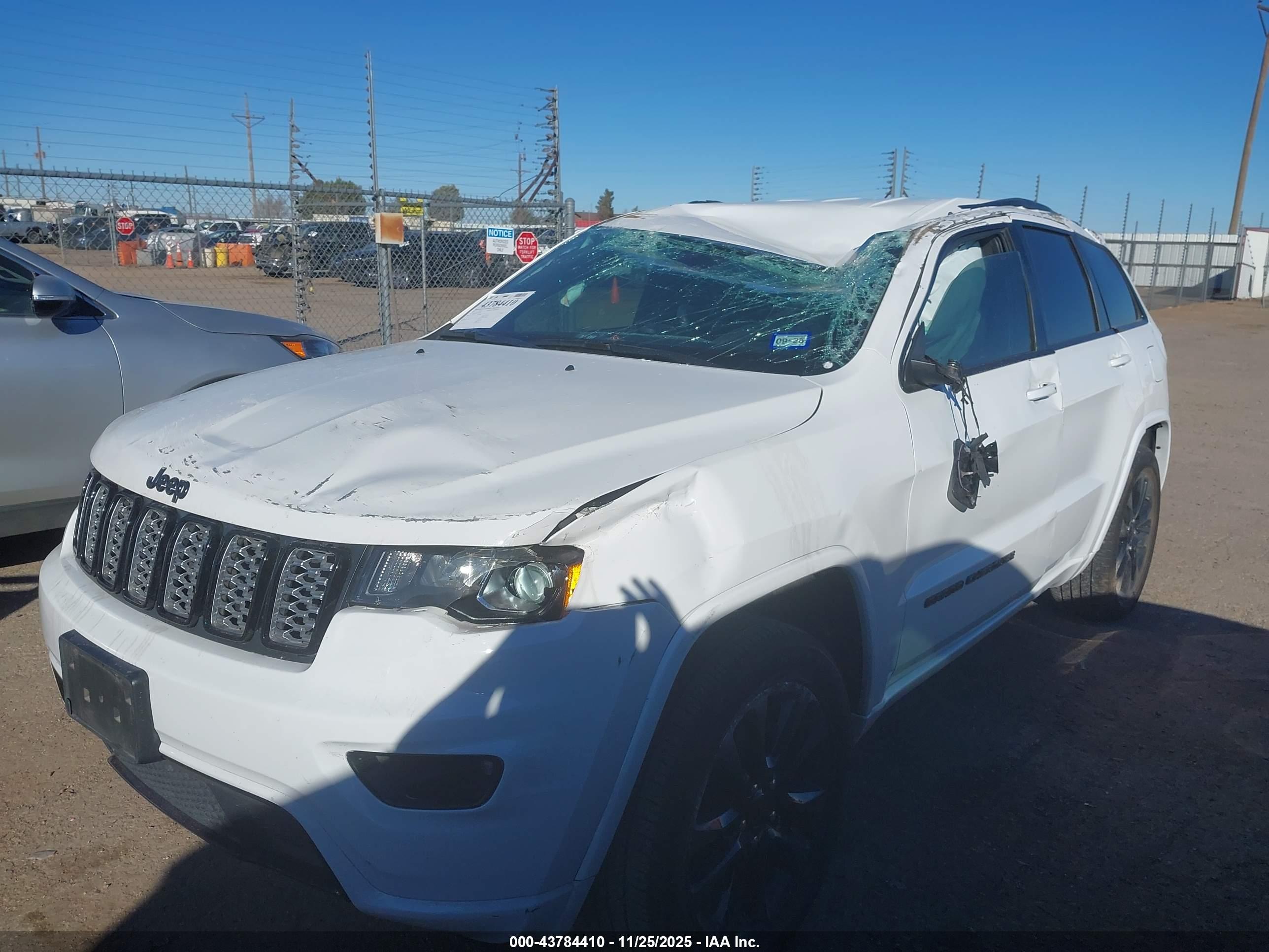 JEEP GRAND image 6