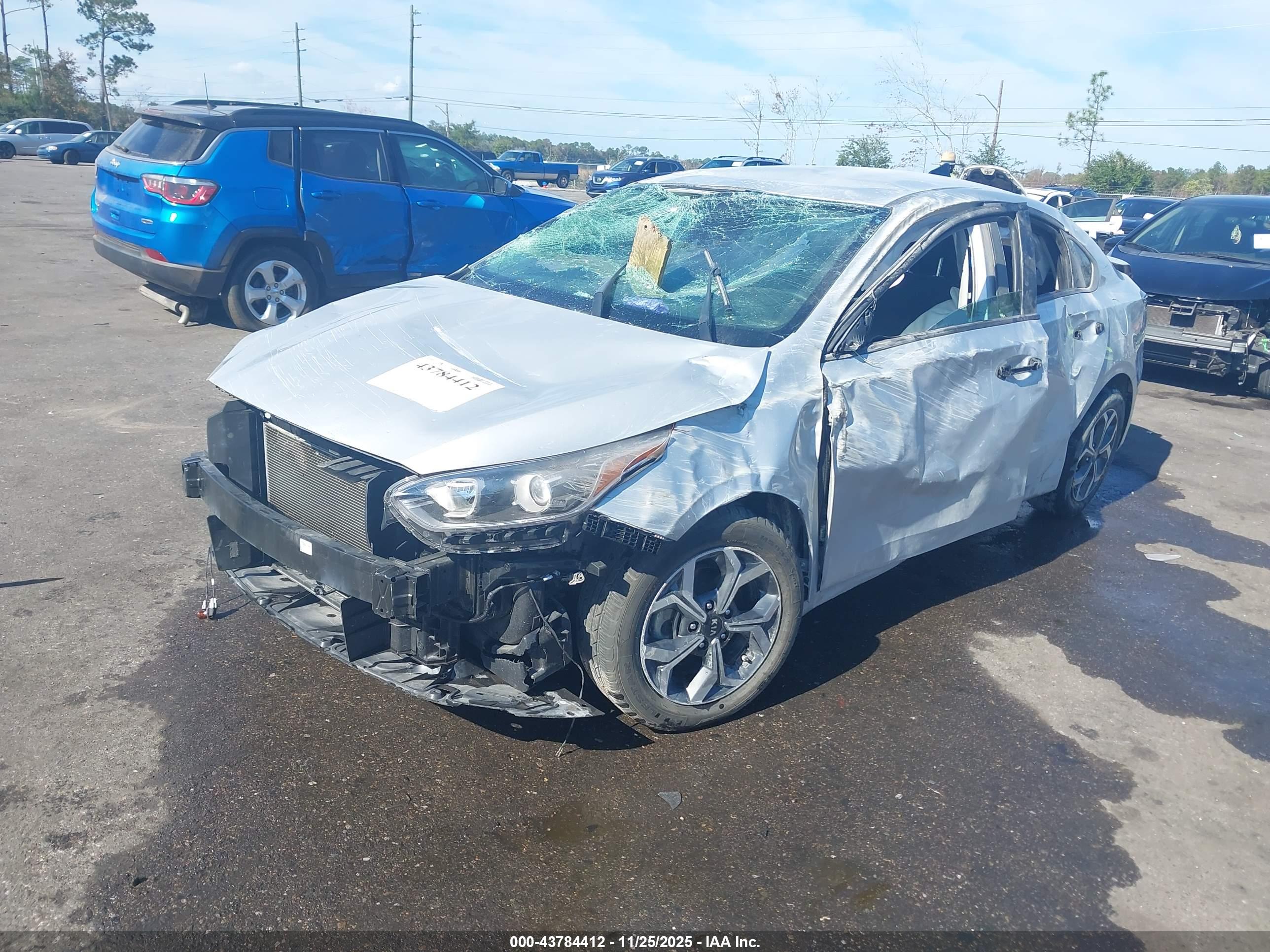 KIA FORTE image 2