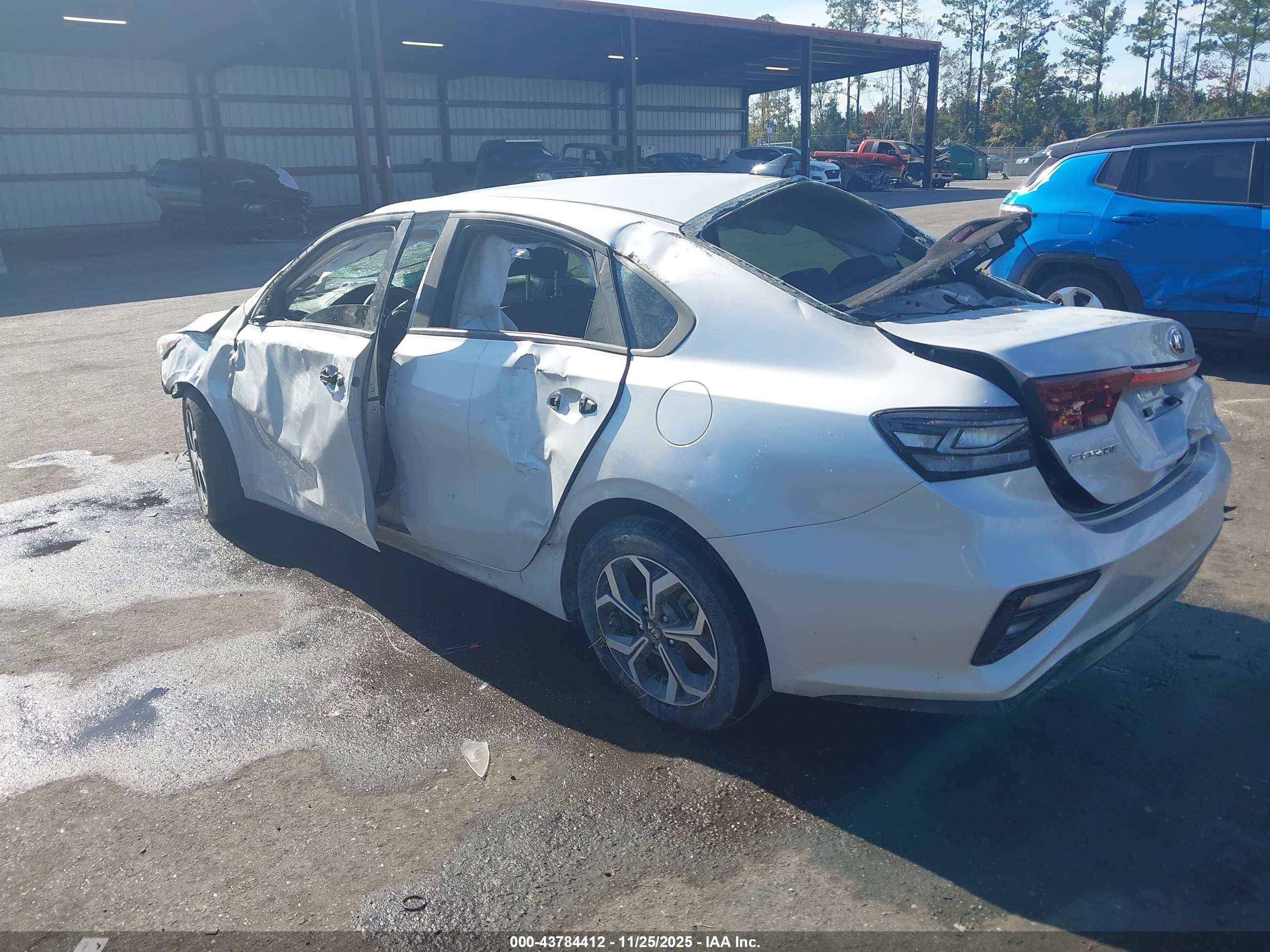 KIA FORTE image 3