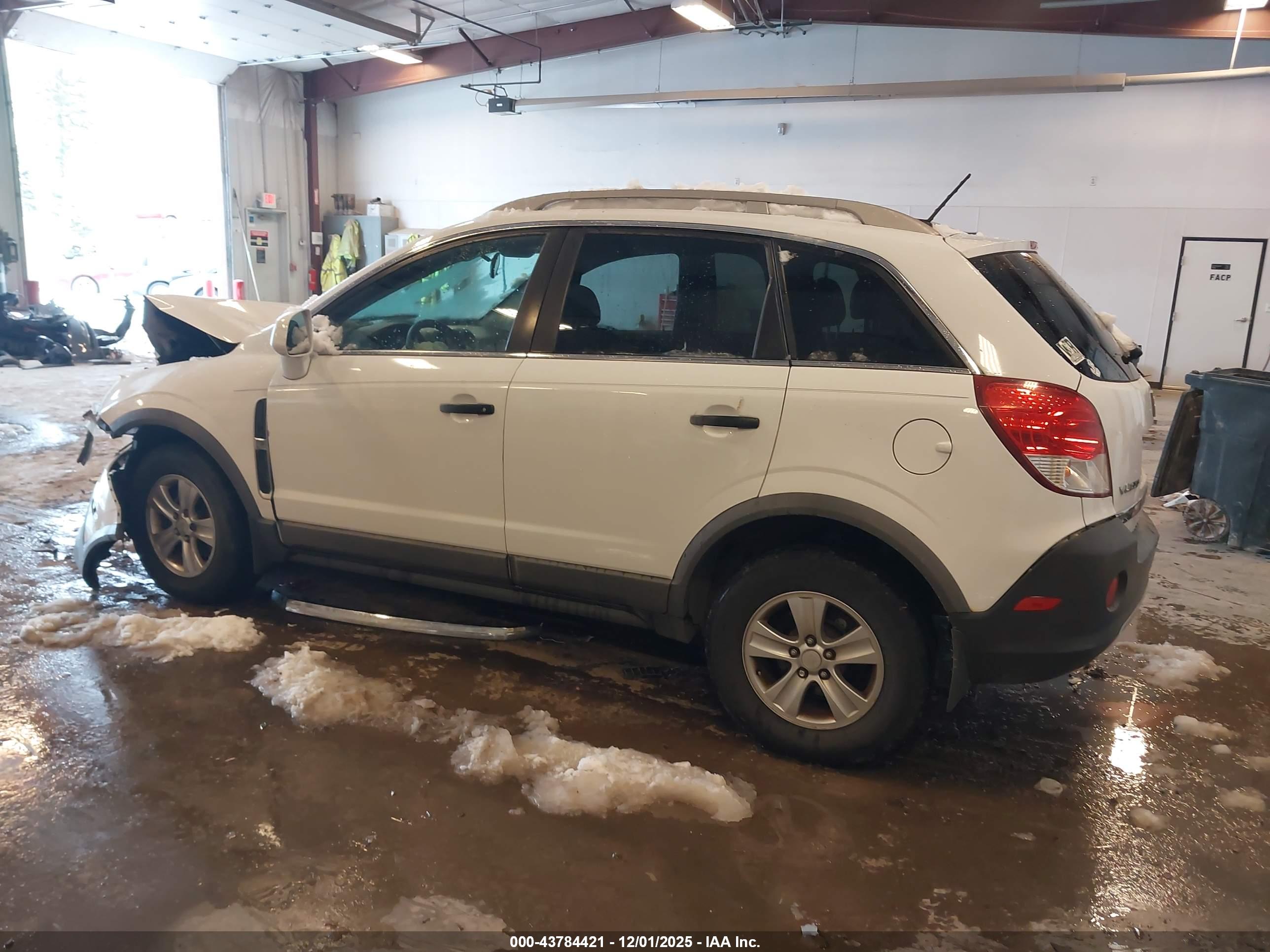 SATURN VUE image 3