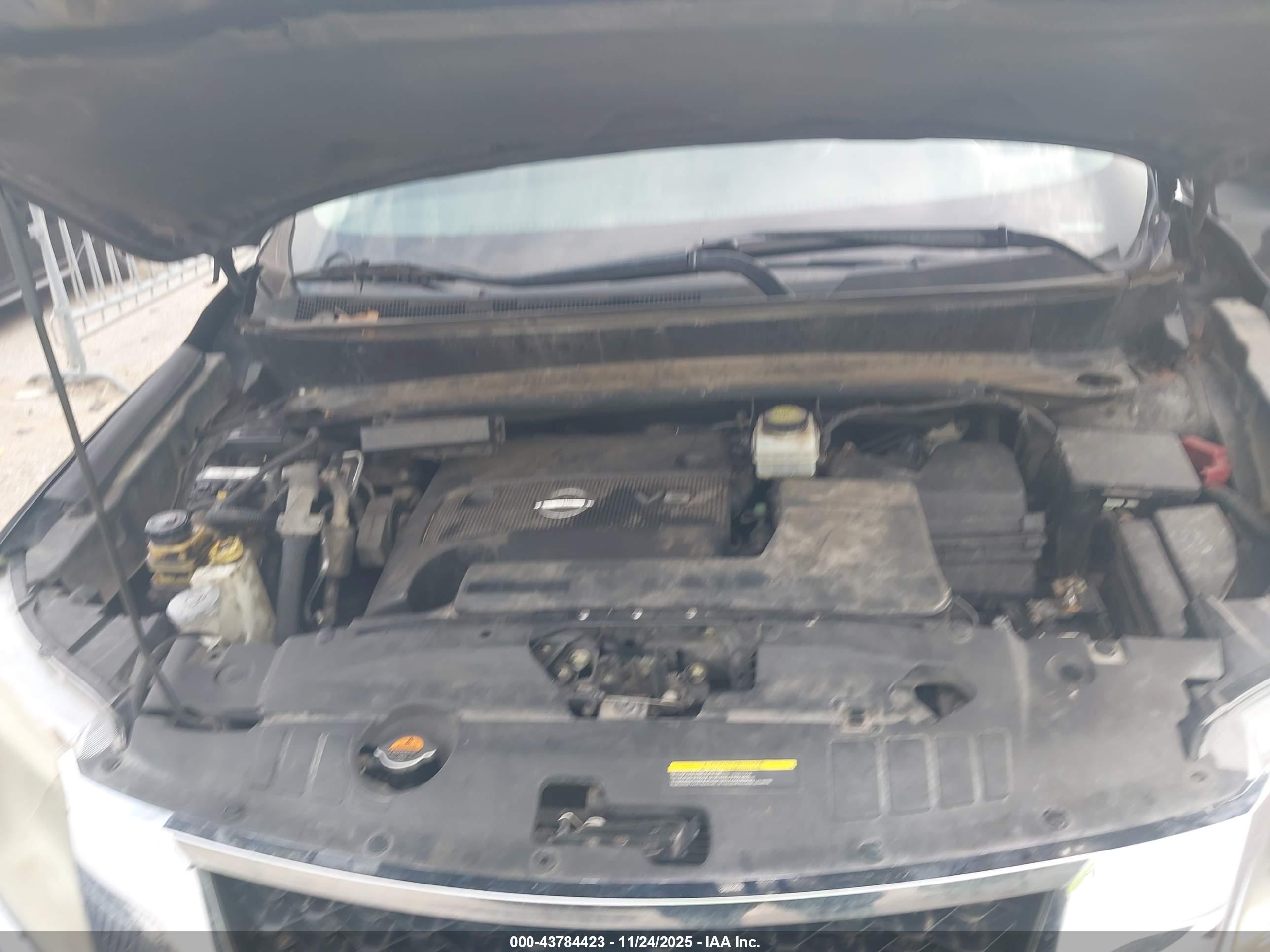 NISSAN PATHFINDER image 10
