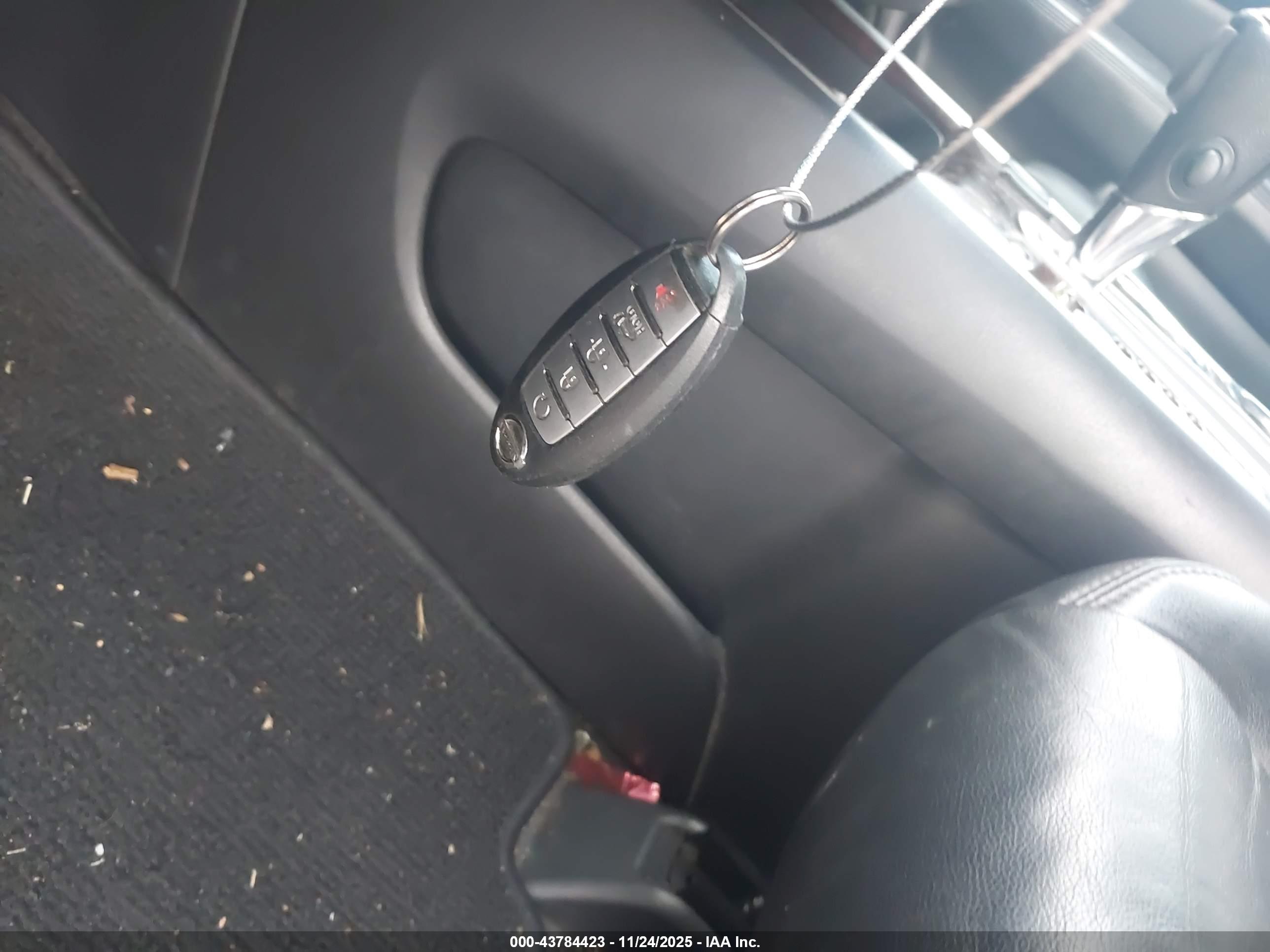NISSAN PATHFINDER image 11