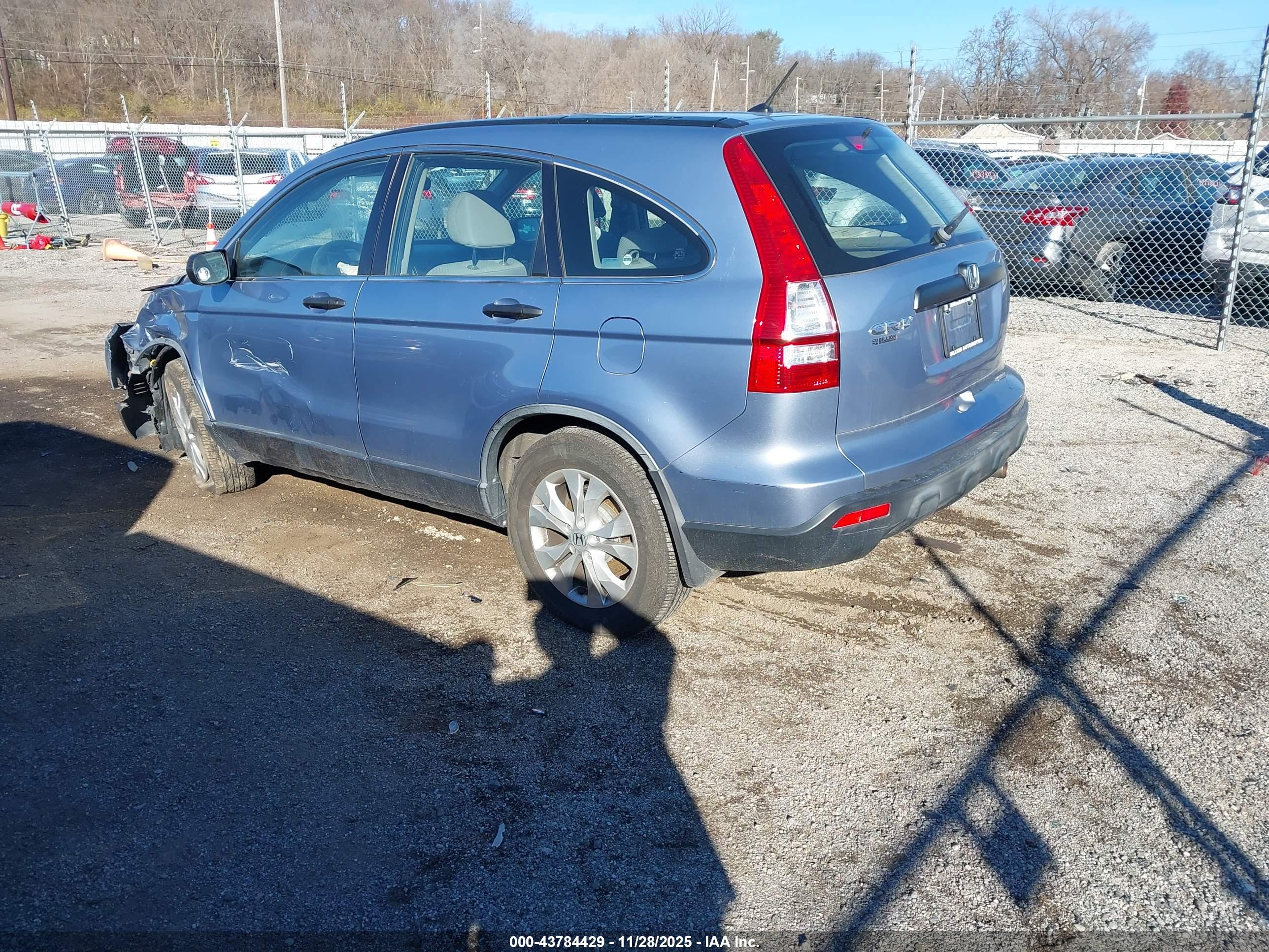 HONDA CR-V image 3