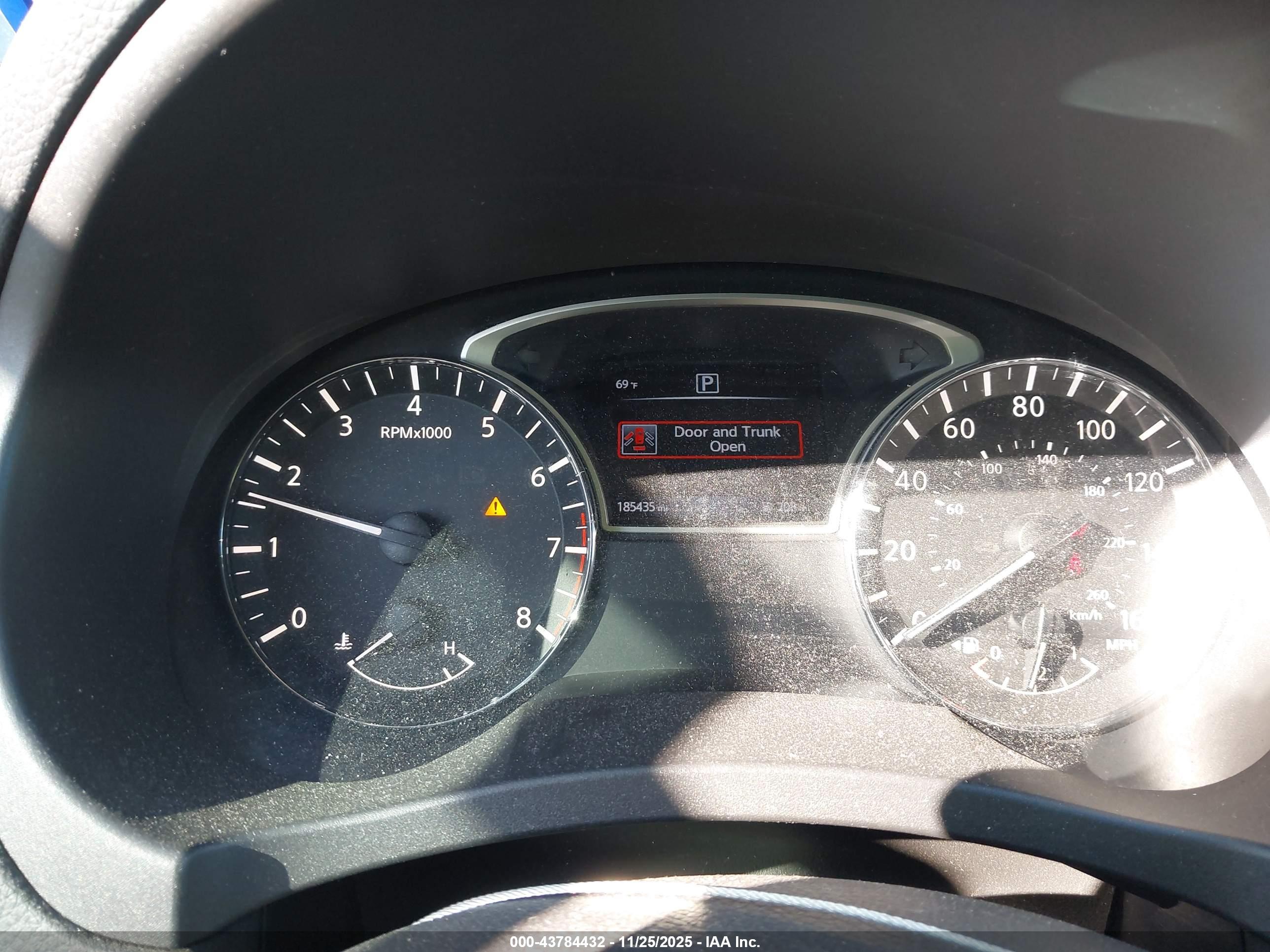NISSAN ALTIMA image 7
