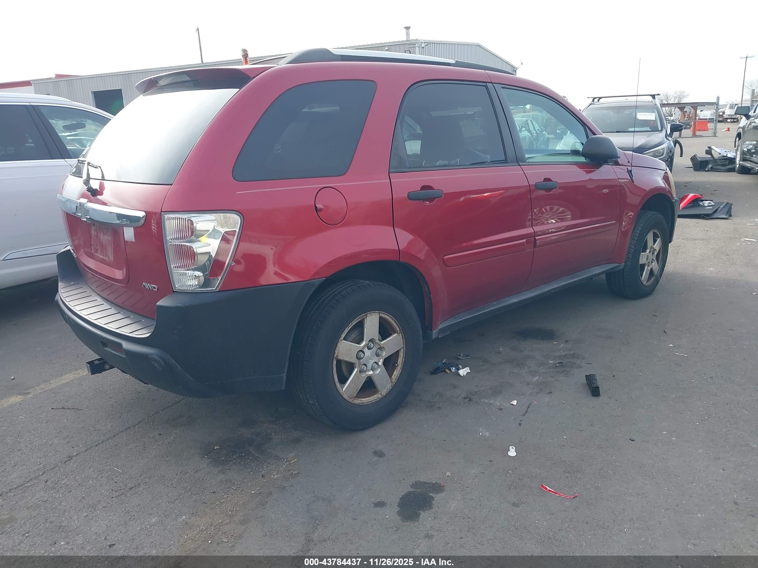 CHEVROLET EQUINOX image 4