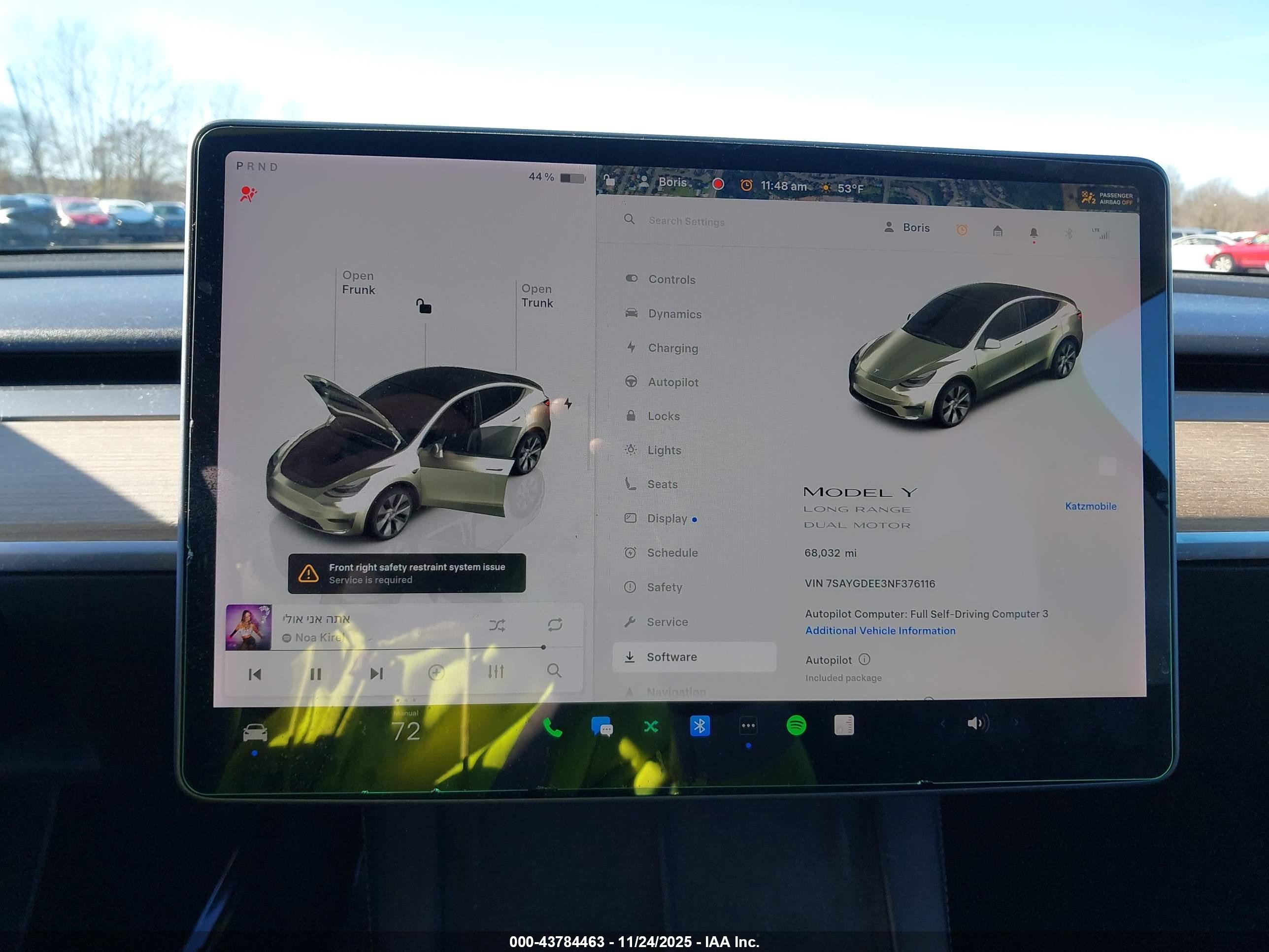 TESLA MODEL image 7