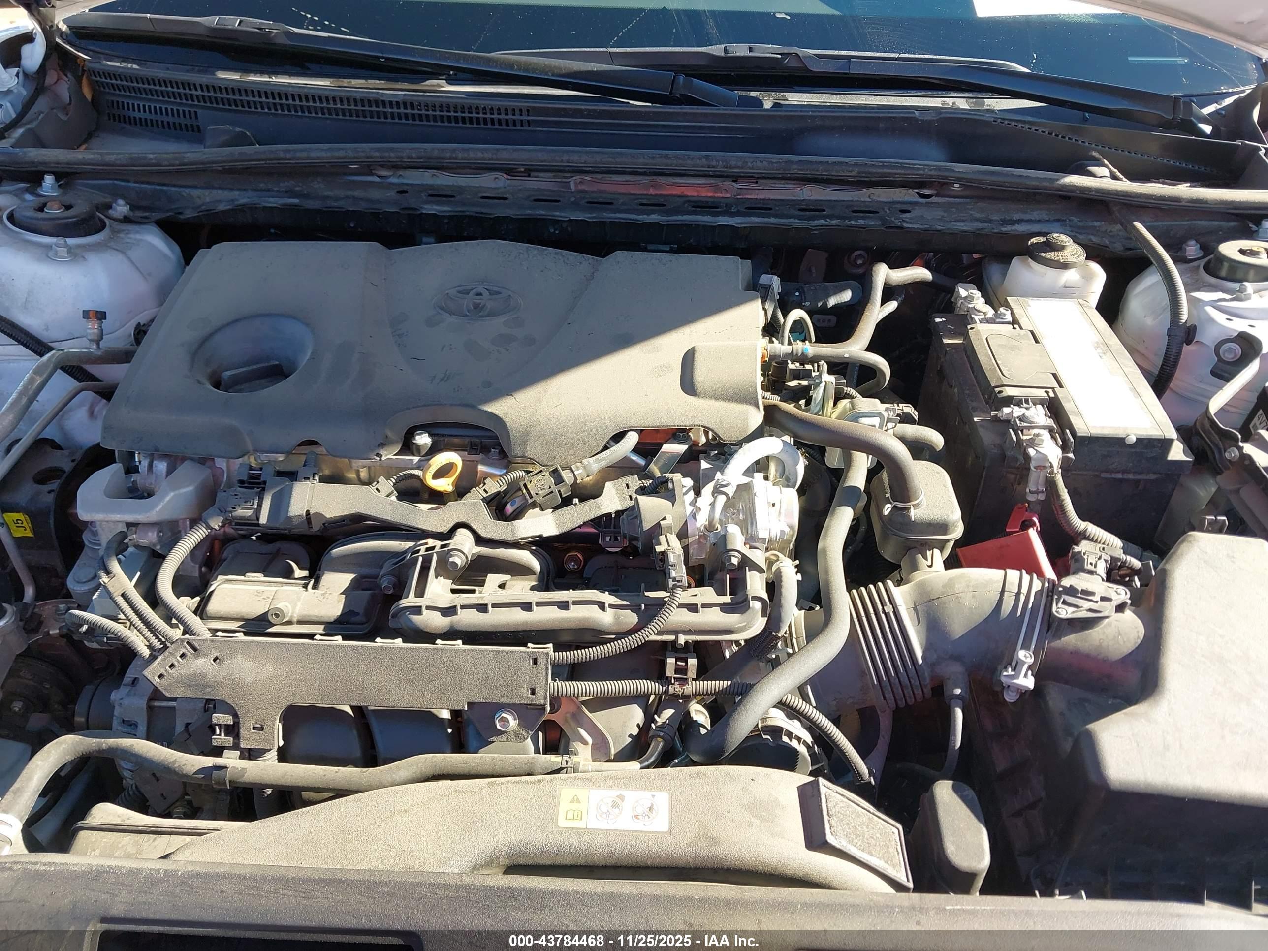 TOYOTA CAMRY image 10