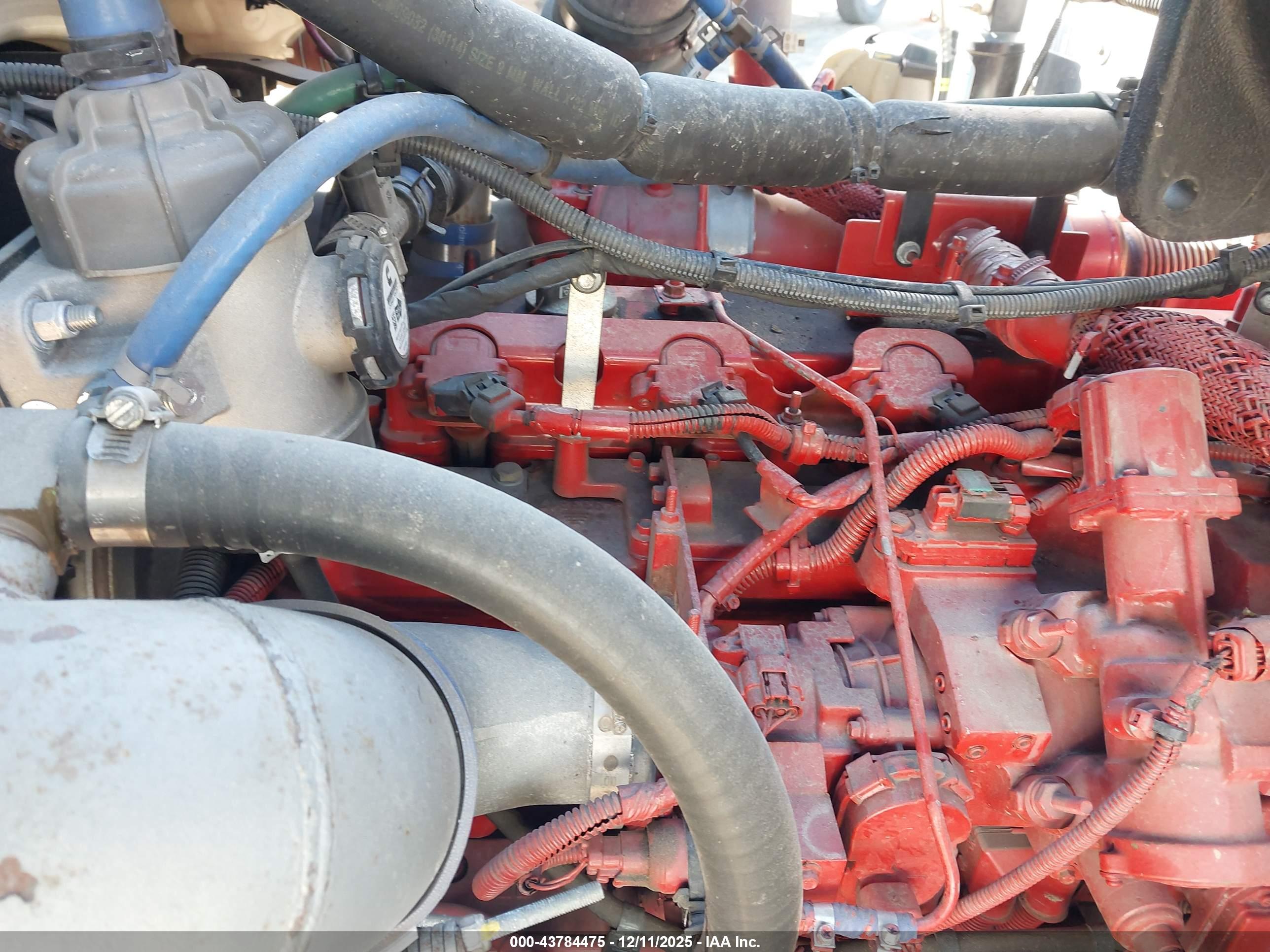 PETERBILT 337 image 10