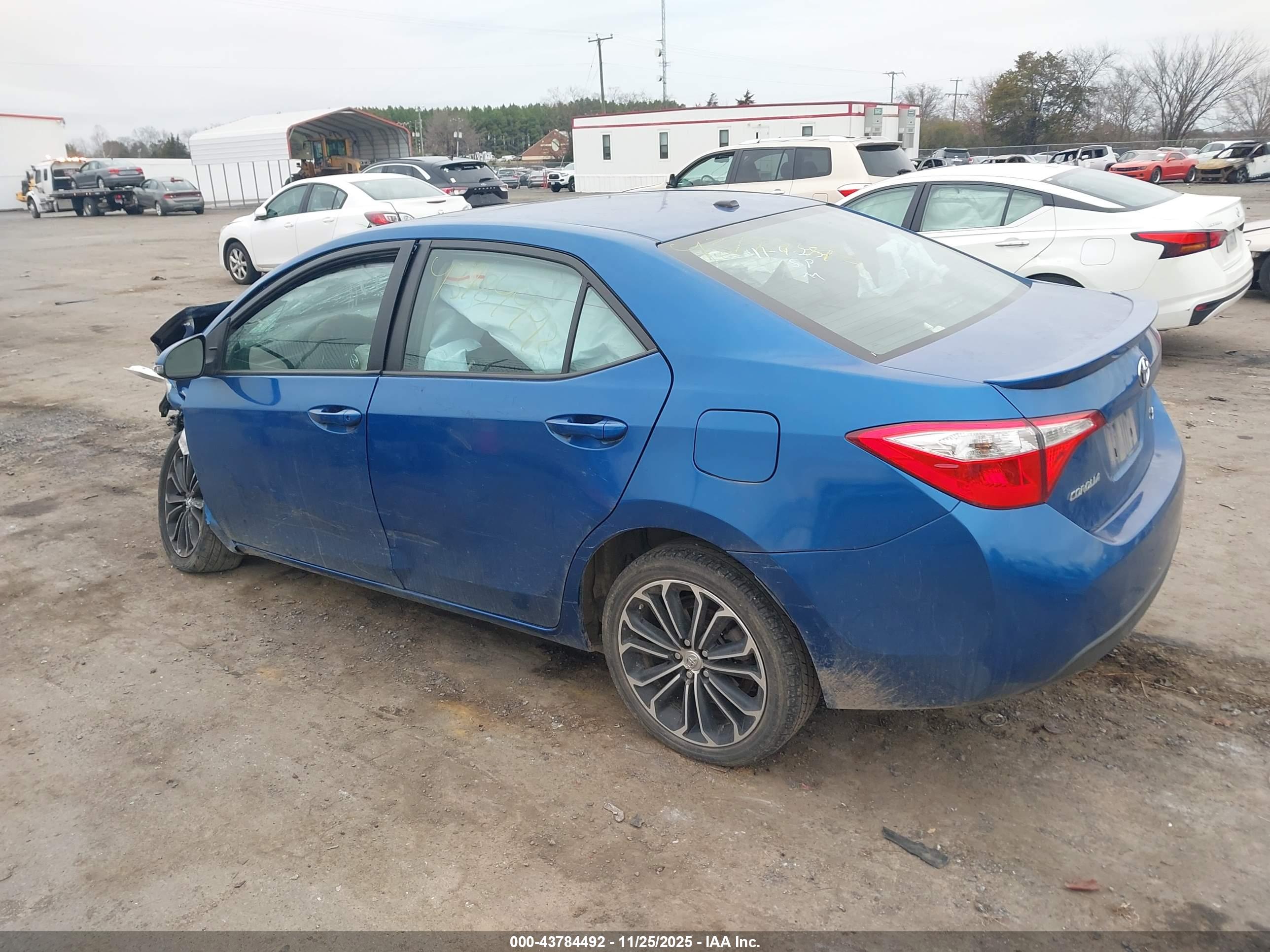 TOYOTA COROLLA image 3
