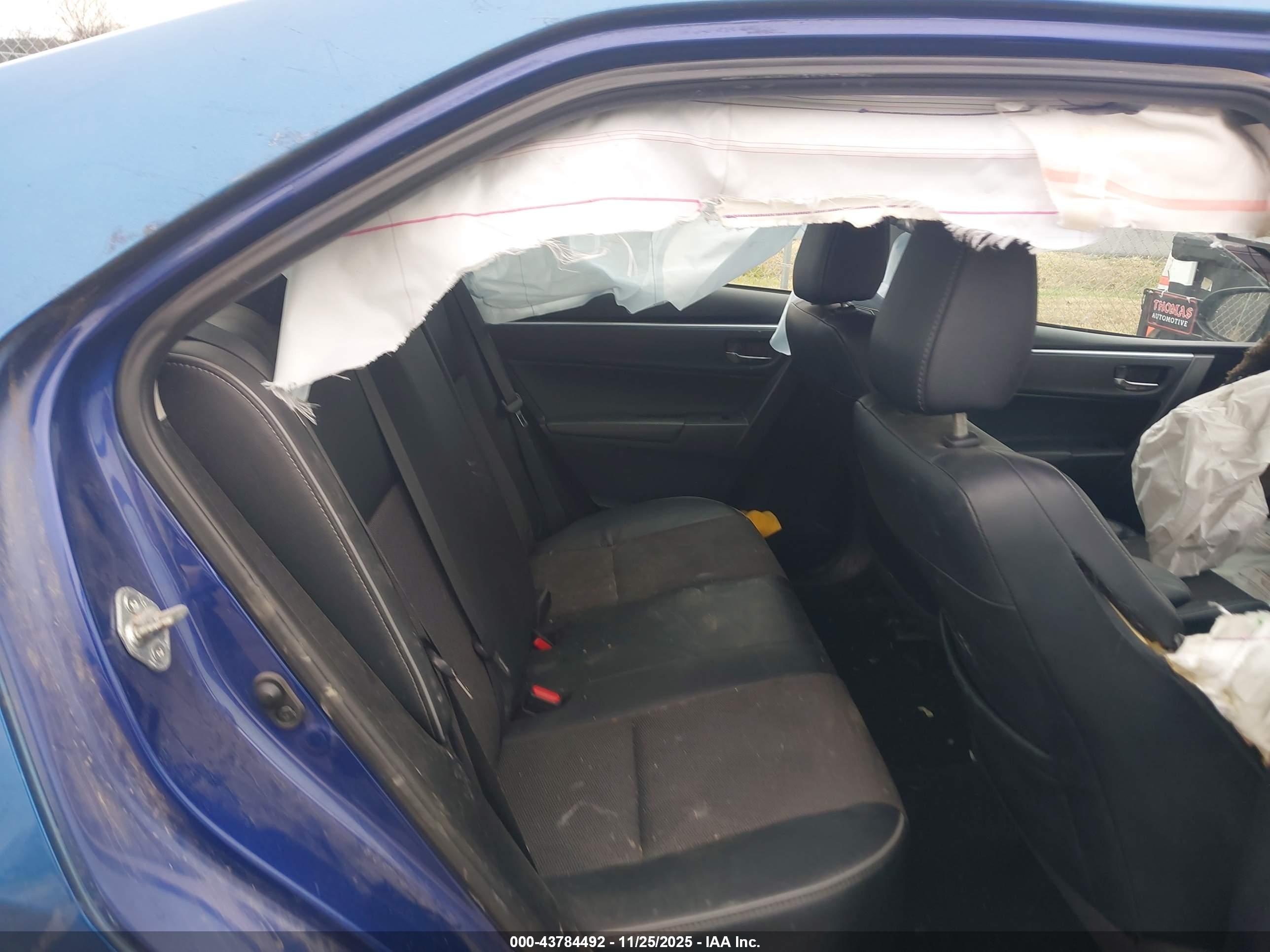 TOYOTA COROLLA image 8