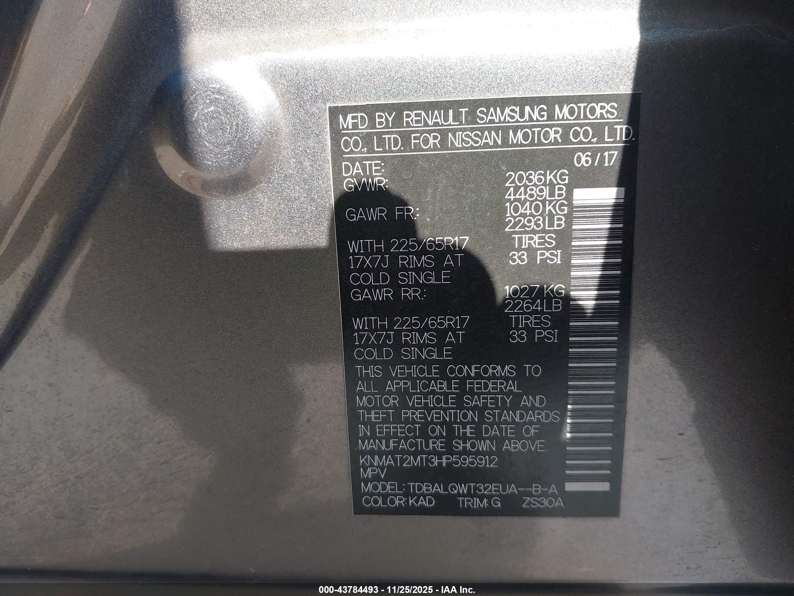 NISSAN ROGUE image 9