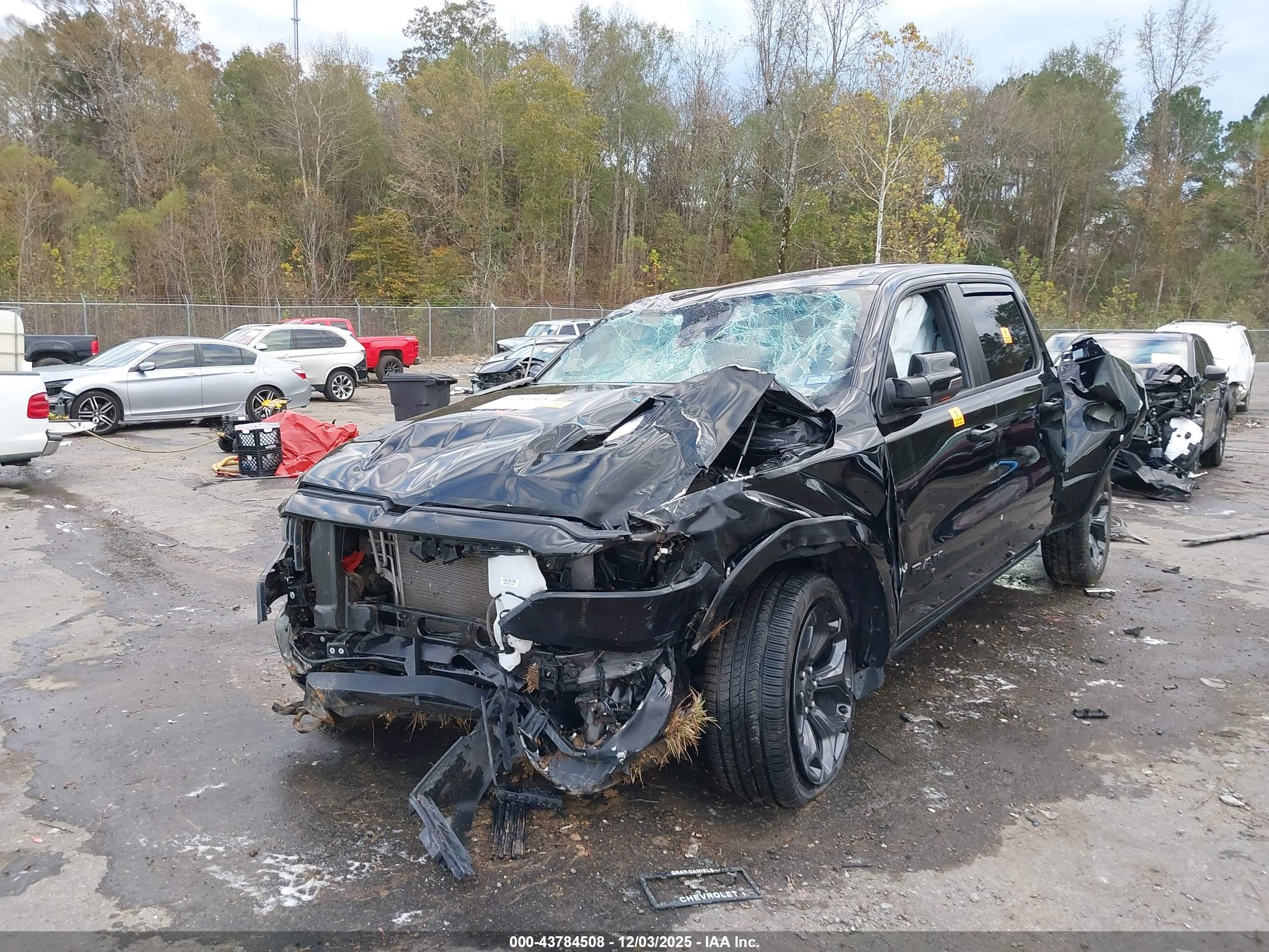 RAM 1500 image 6