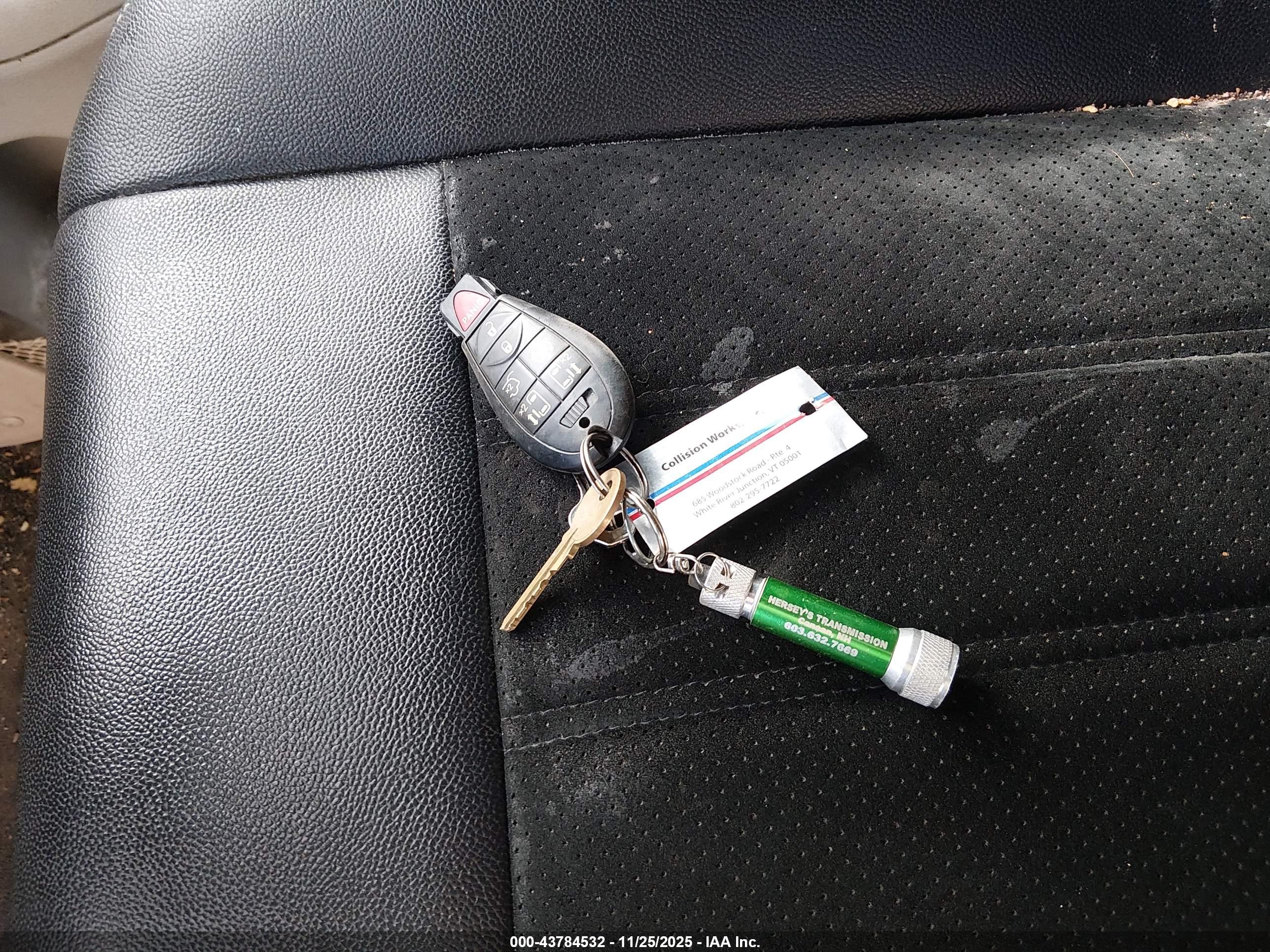 DODGE GRAND image 11