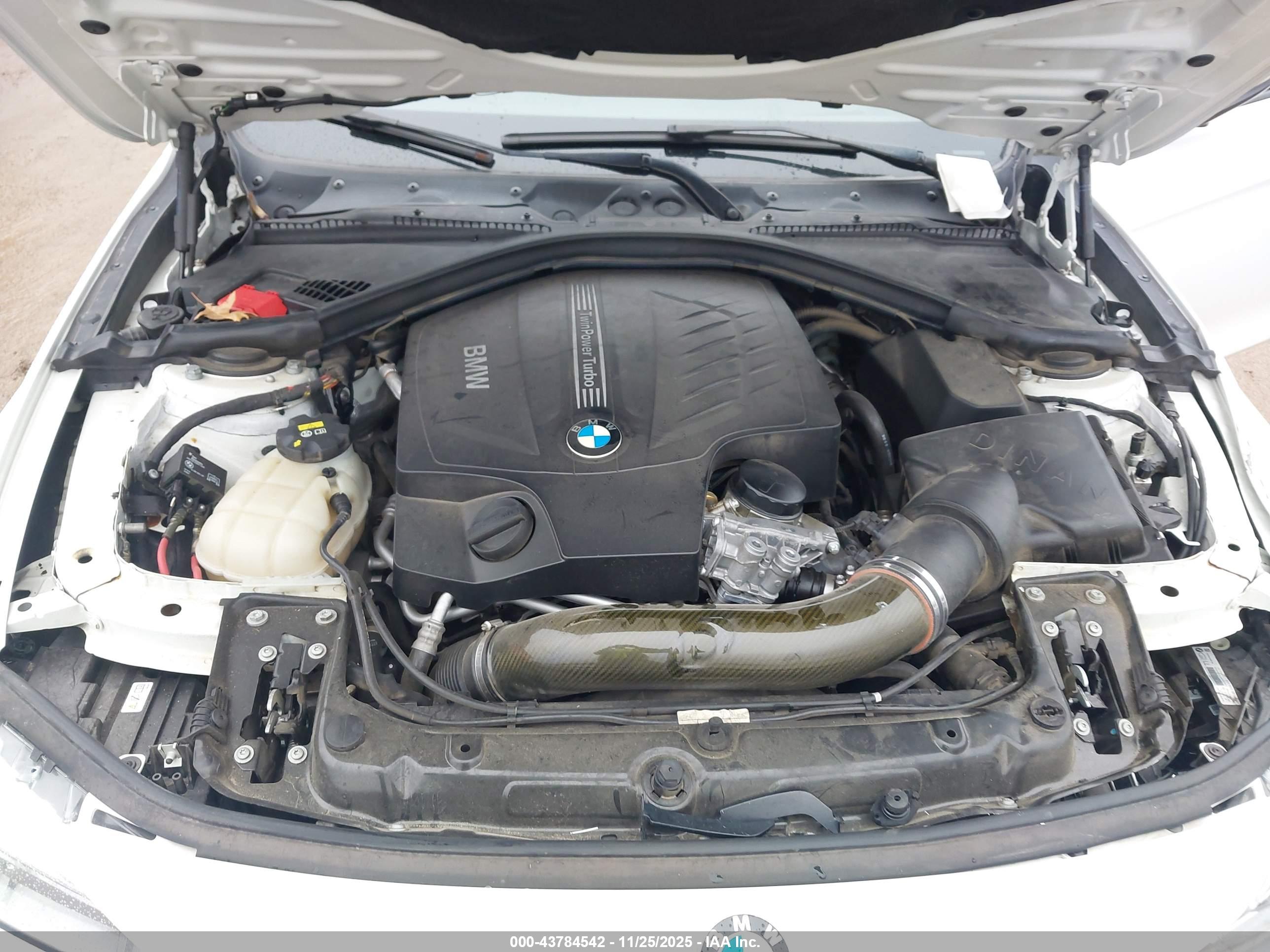 BMW 335I image 10