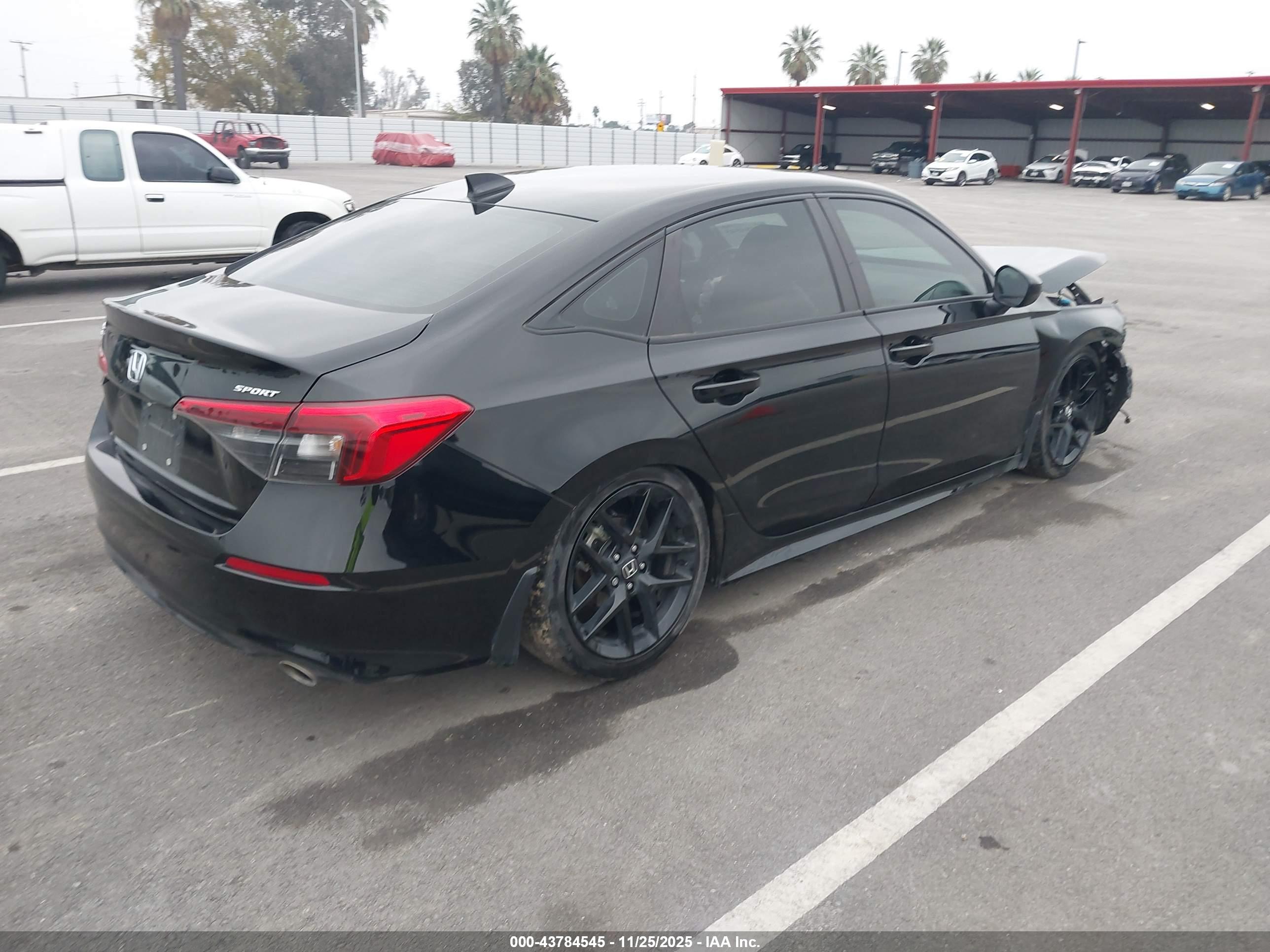 HONDA CIVIC image 4