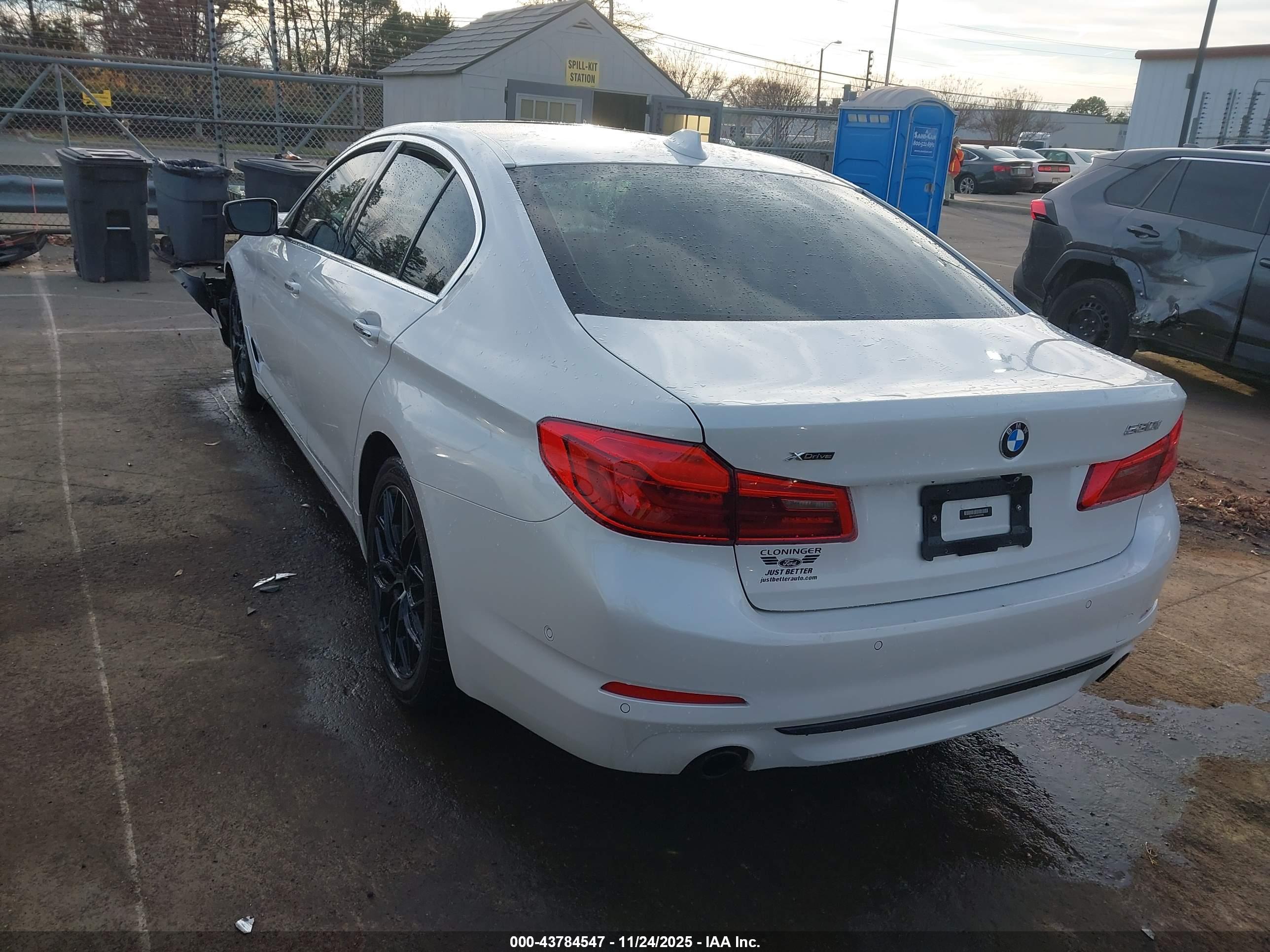 BMW 530I image 3