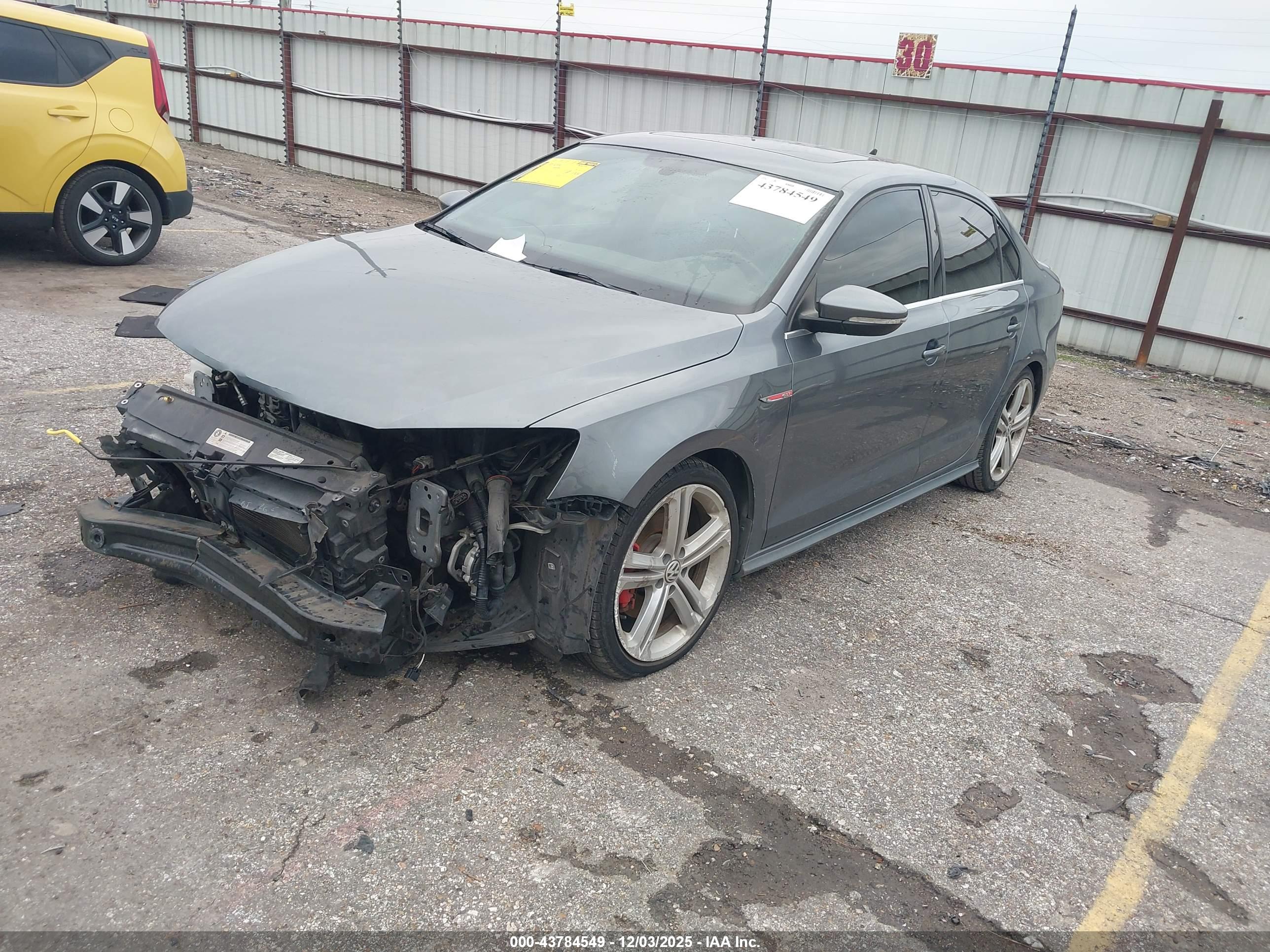 VOLKSWAGEN JETTA image 2