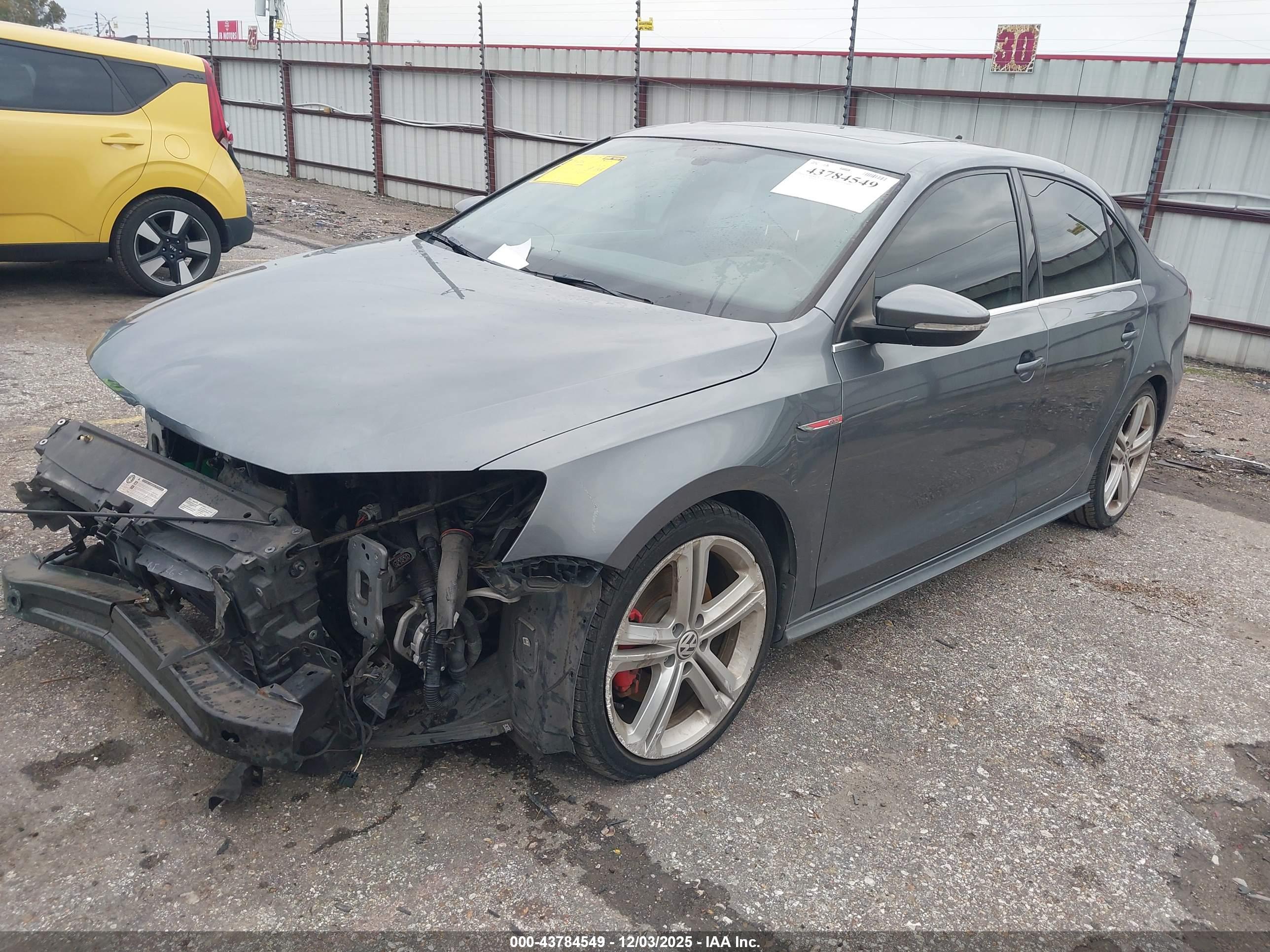 VOLKSWAGEN JETTA image 6