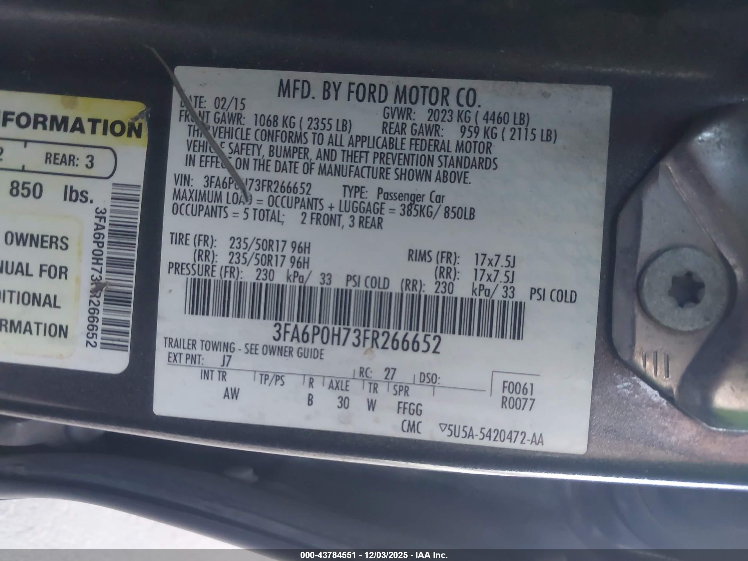 FORD FUSION image 9
