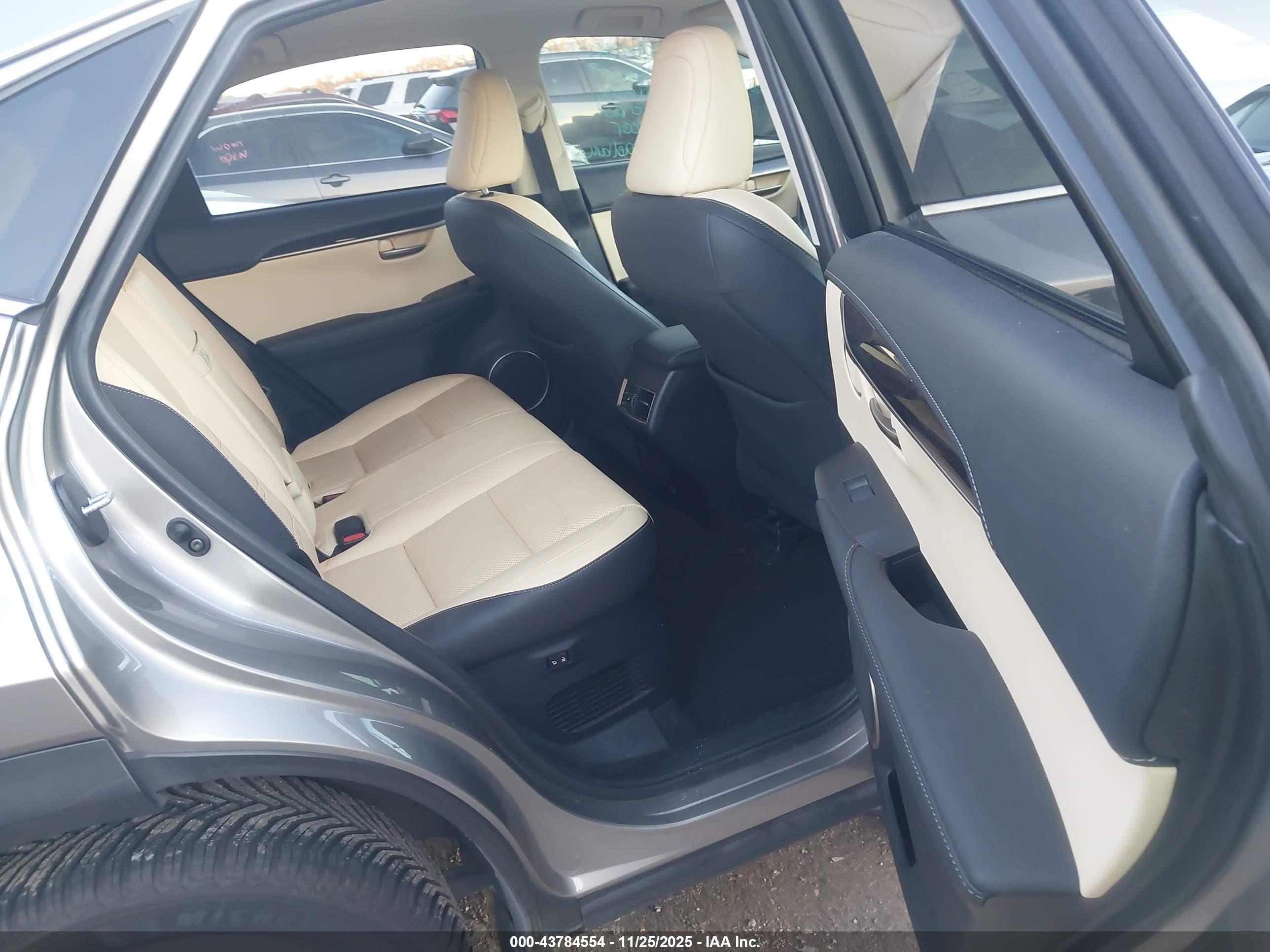 LEXUS NX image 8