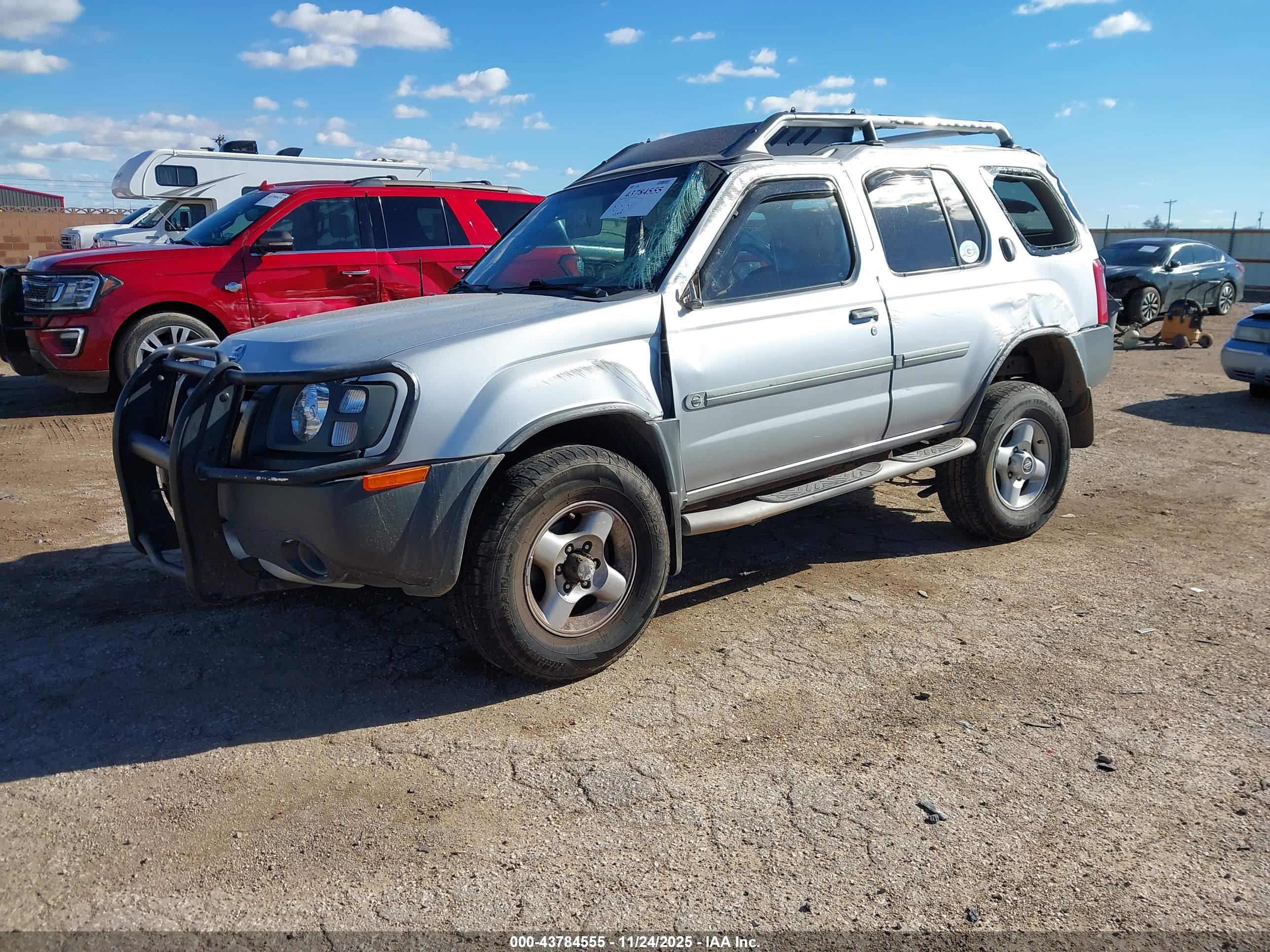 NISSAN XTERRA image 2