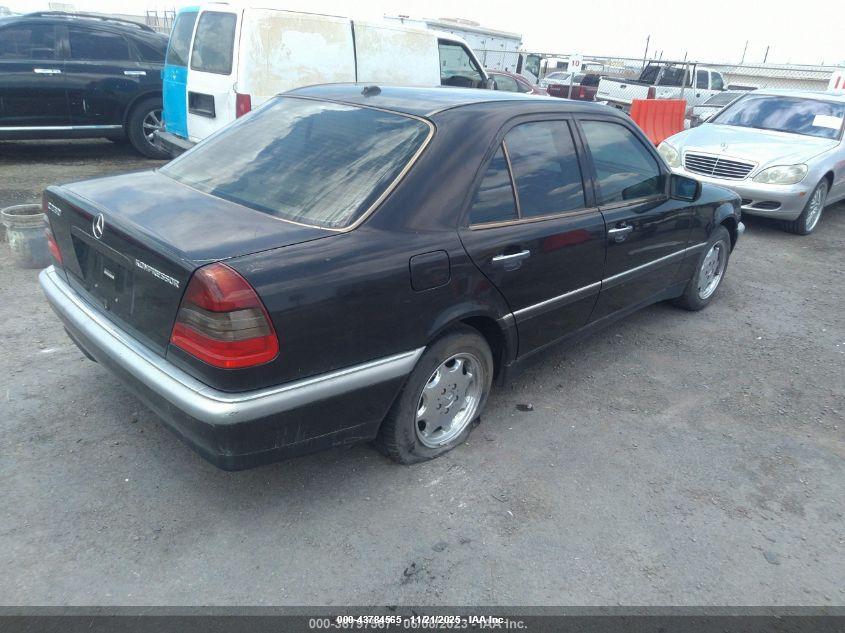 MERCEDES-BENZ C image 4