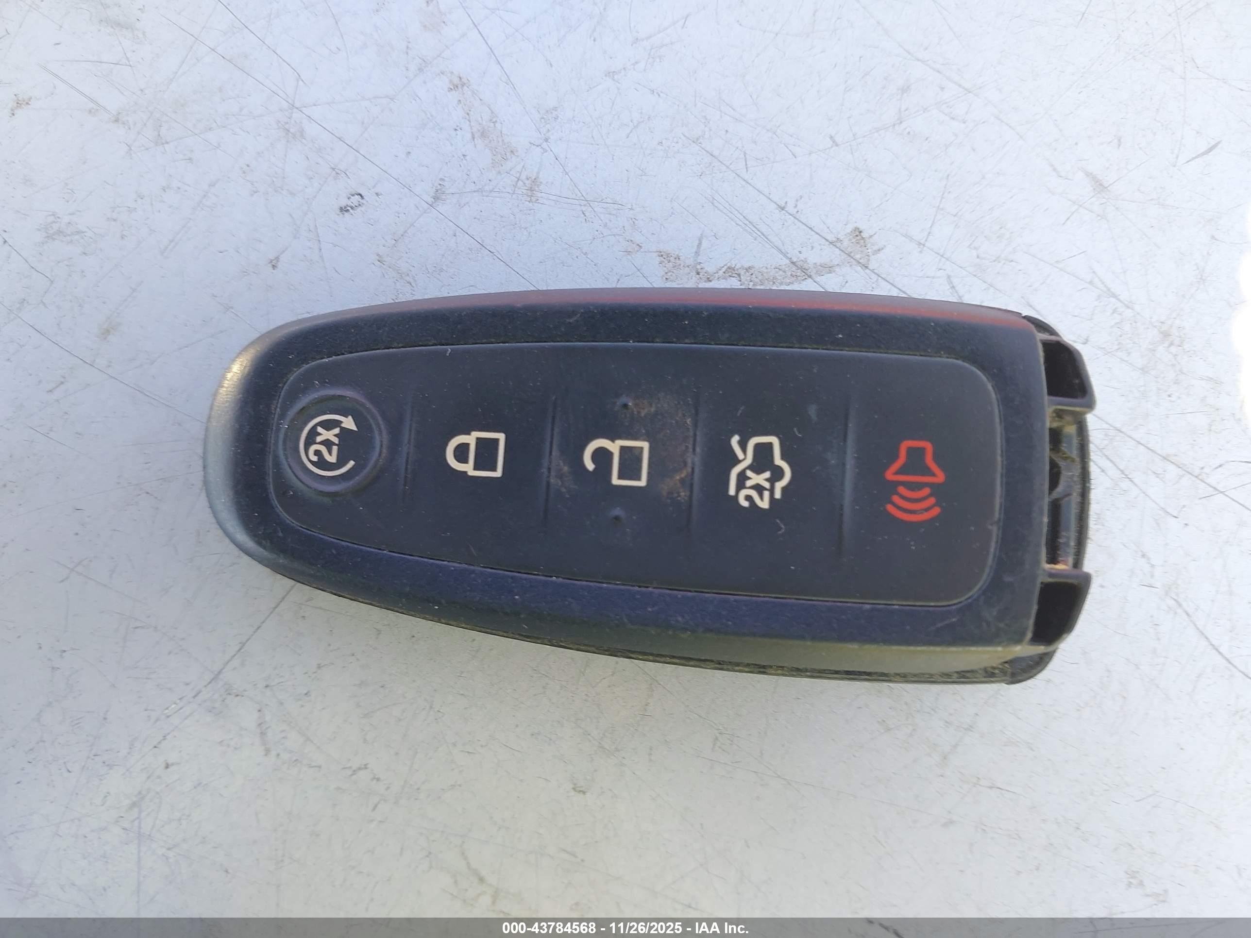 FORD EXPLORER image 11