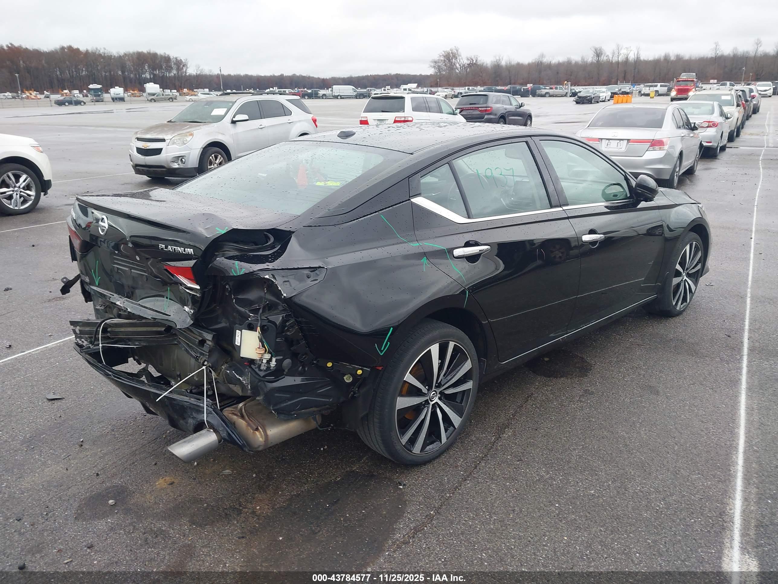 NISSAN ALTIMA image 4