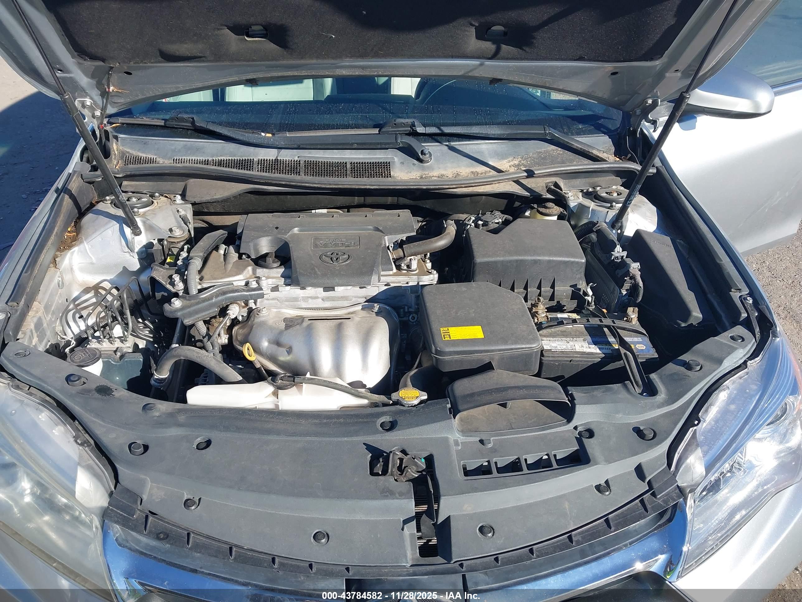 TOYOTA CAMRY image 10