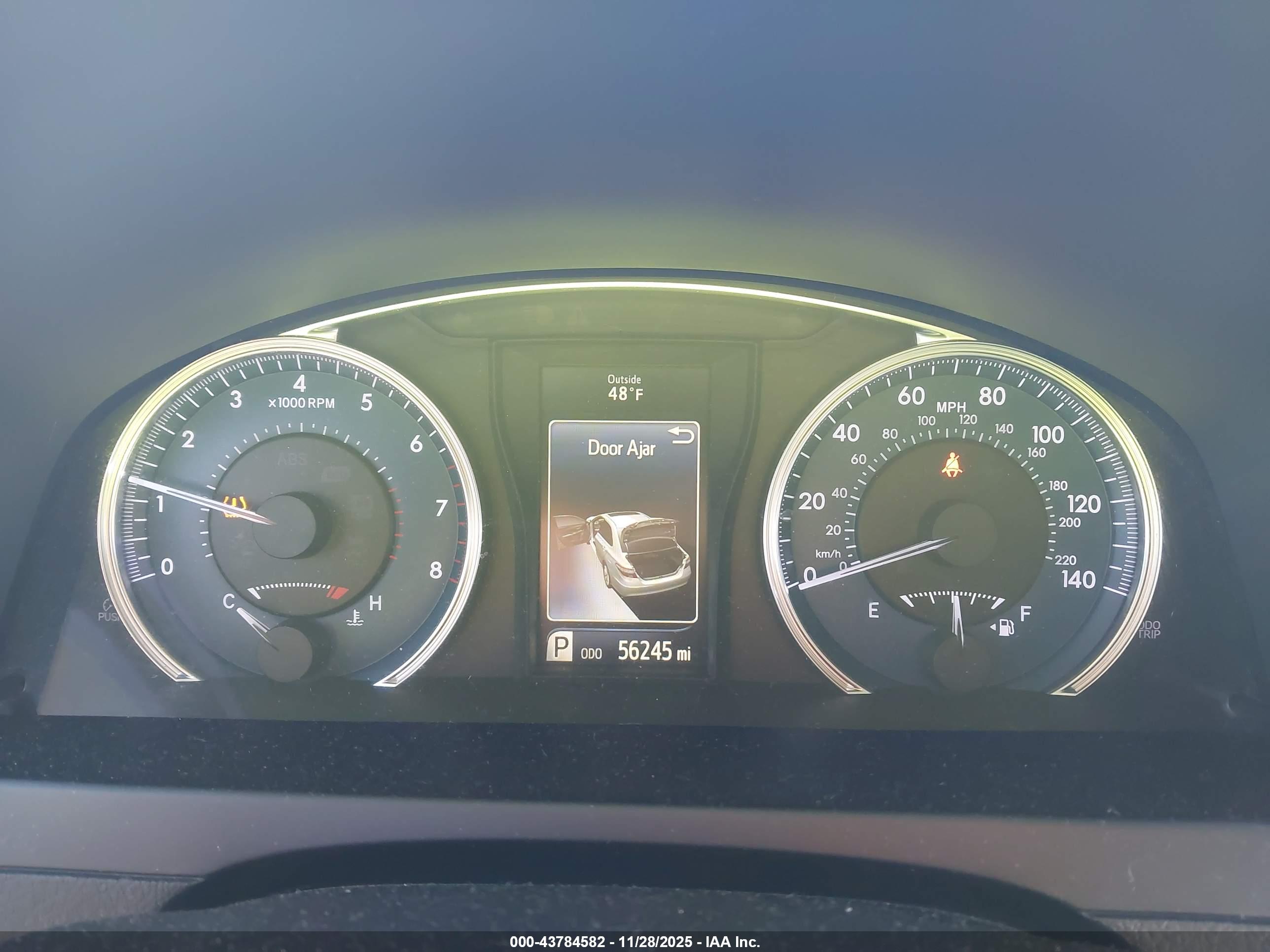 TOYOTA CAMRY image 7