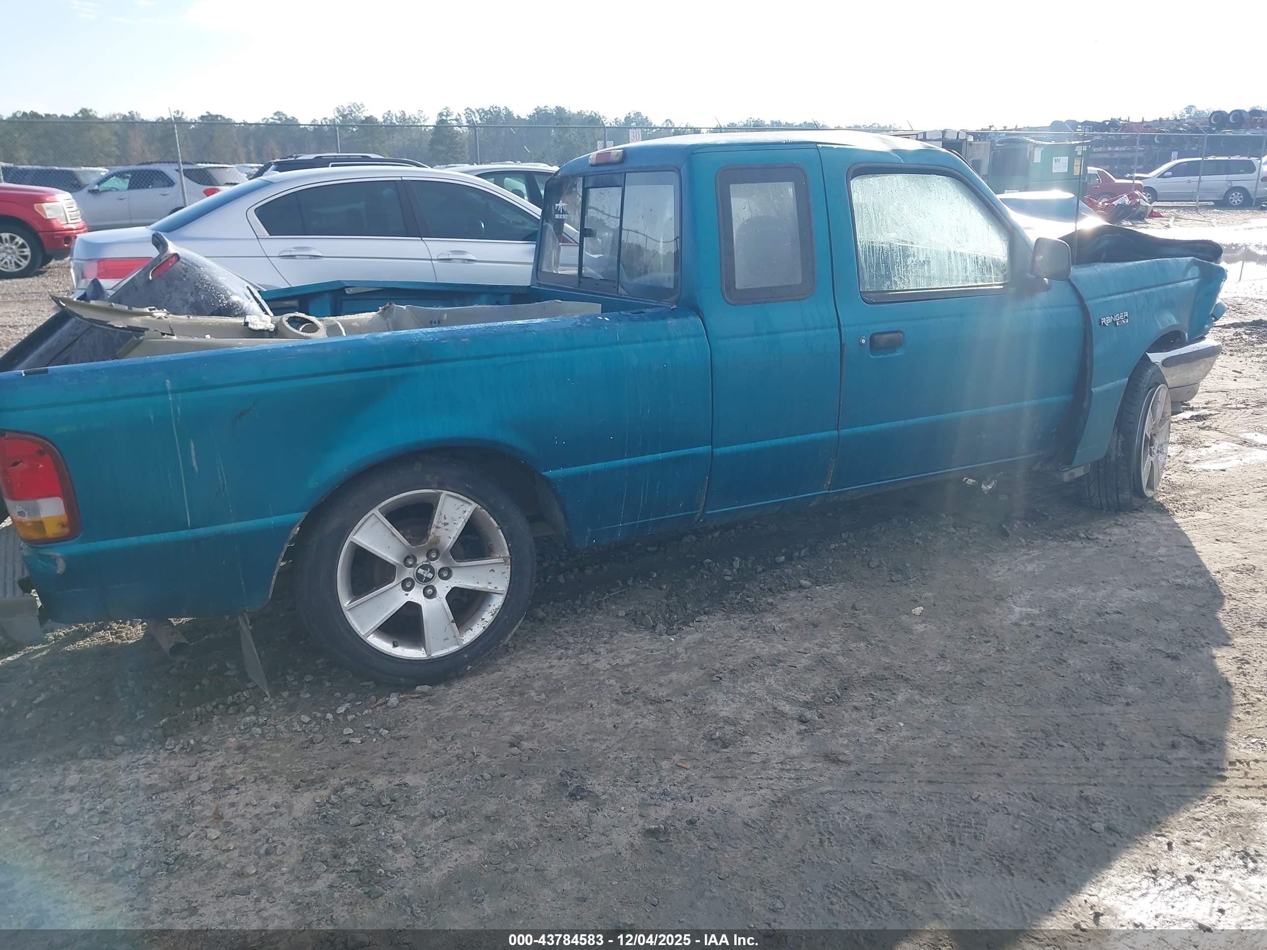 FORD RANGER image 4