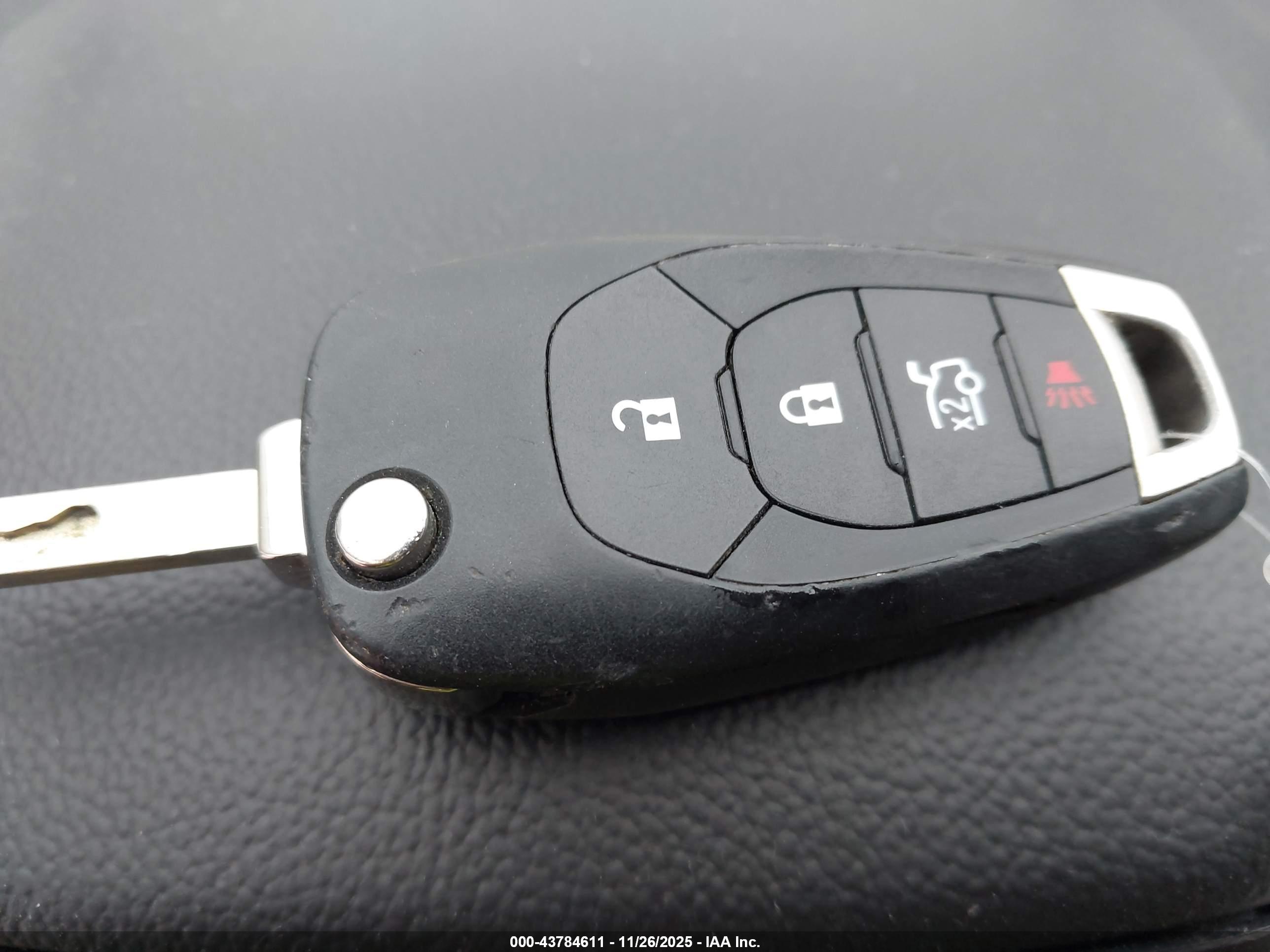 CHEVROLET CRUZE image 11