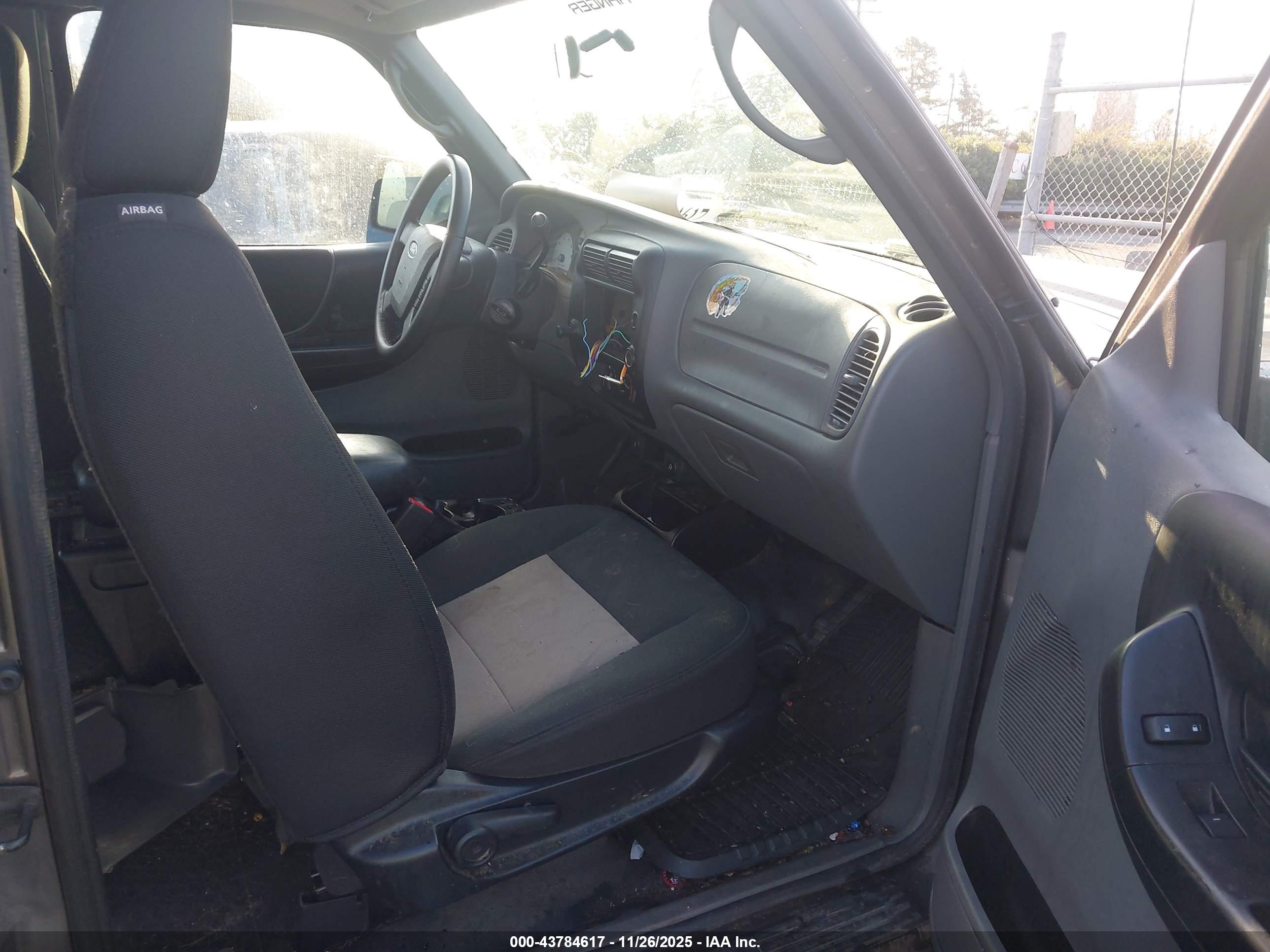FORD RANGER image 5