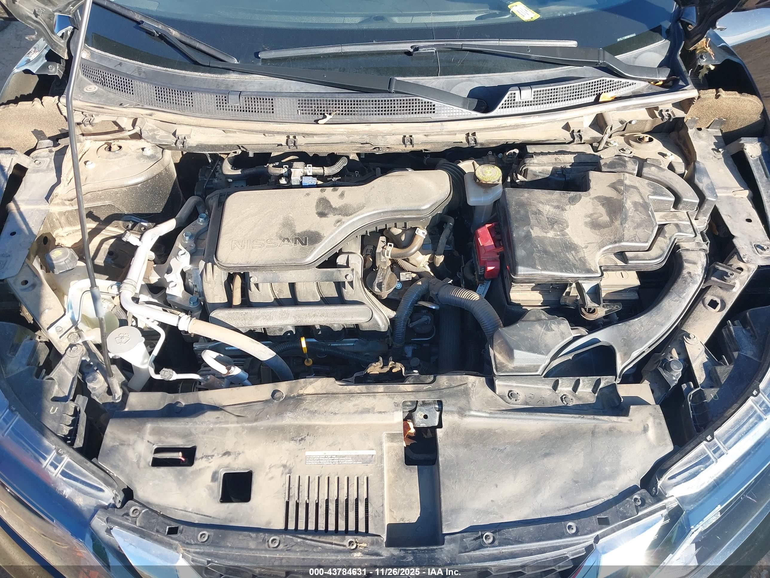 NISSAN ROGUE image 10