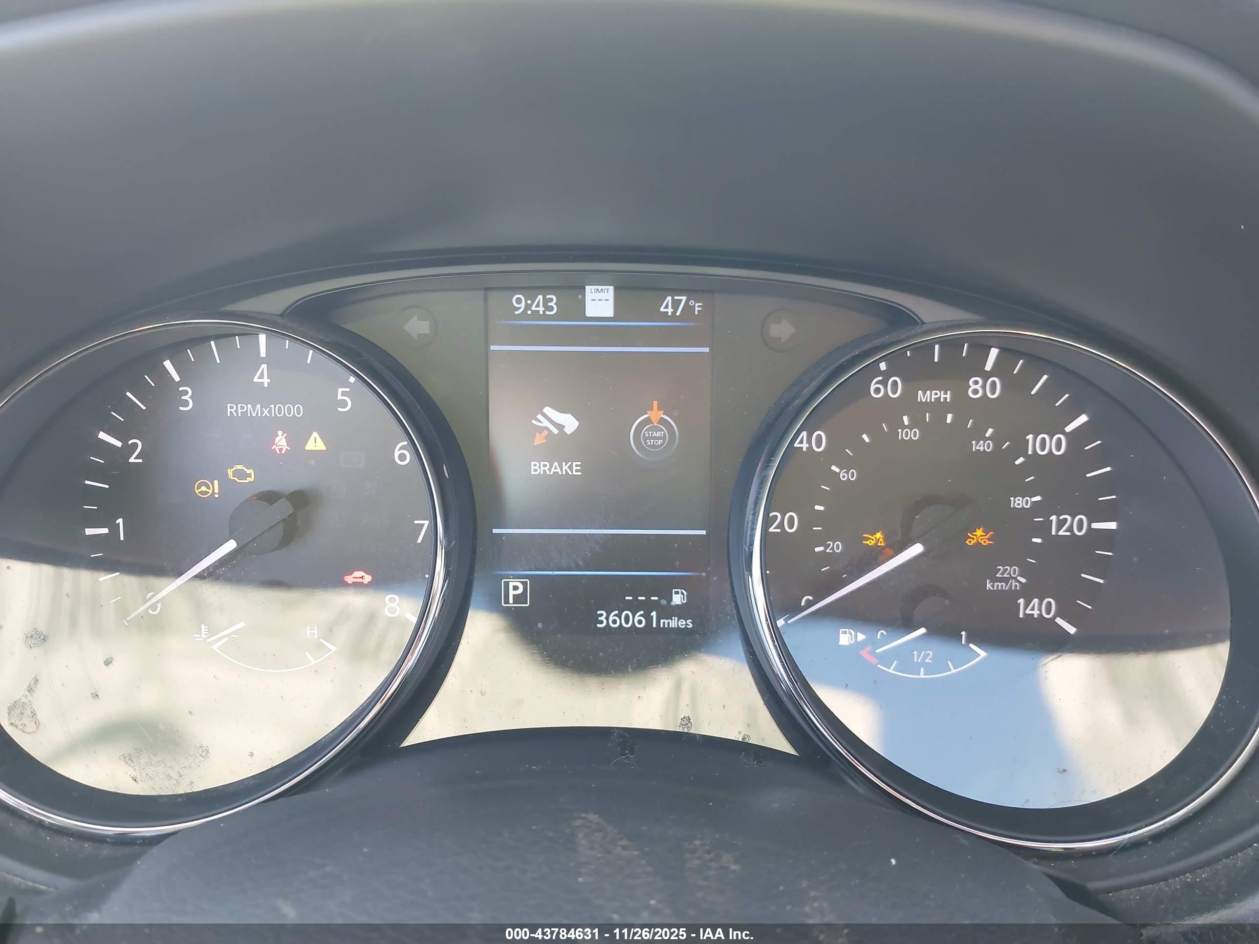 NISSAN ROGUE image 7