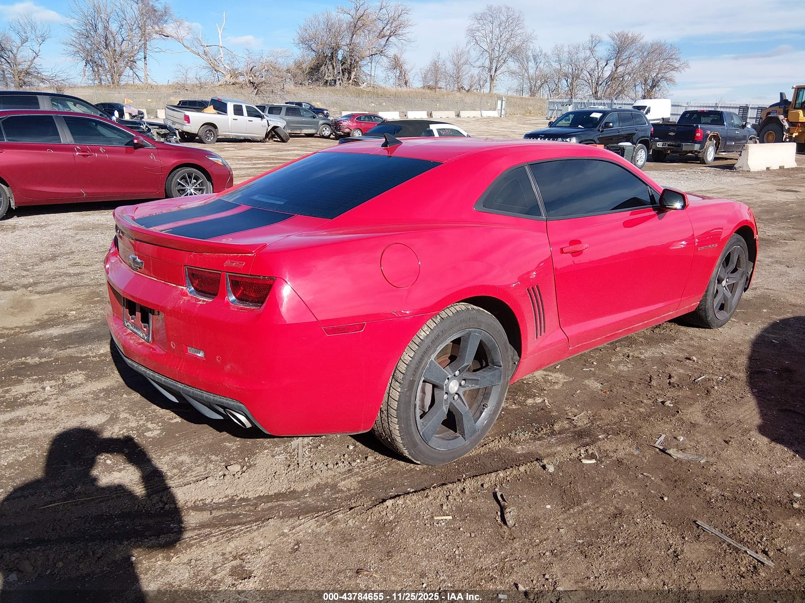 CHEVROLET CAMARO image 4